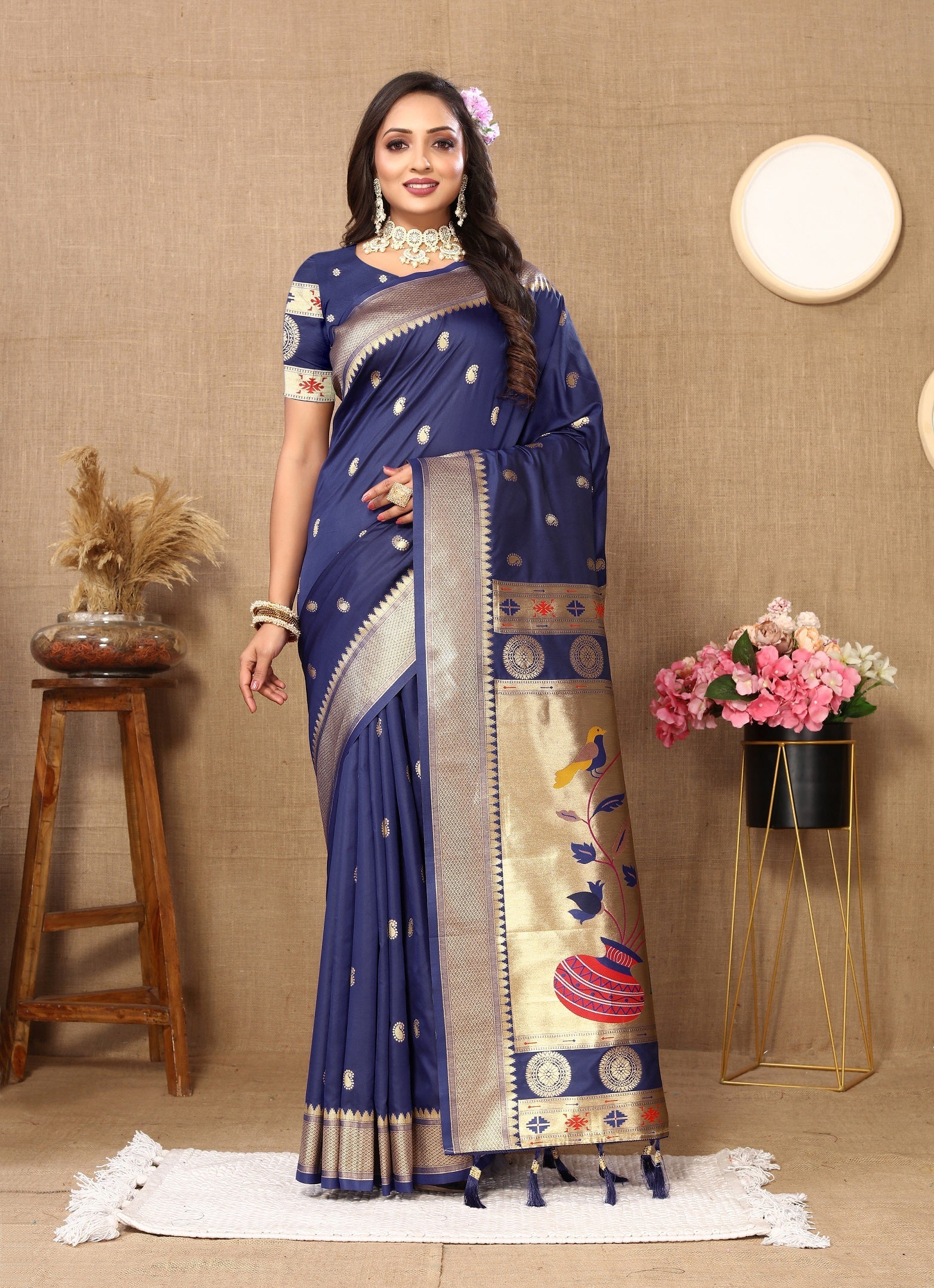 Vedant Vastram Navy Blue Color Paithani Silk Saree - Navy Blue