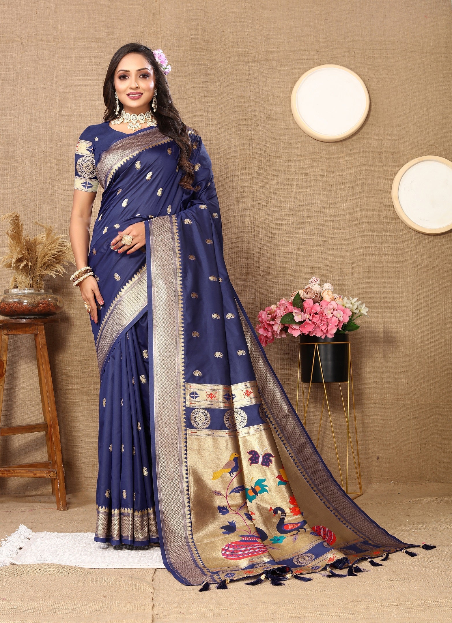 Vedant Vastram Navy Blue Color Paithani Silk Saree - Navy Blue