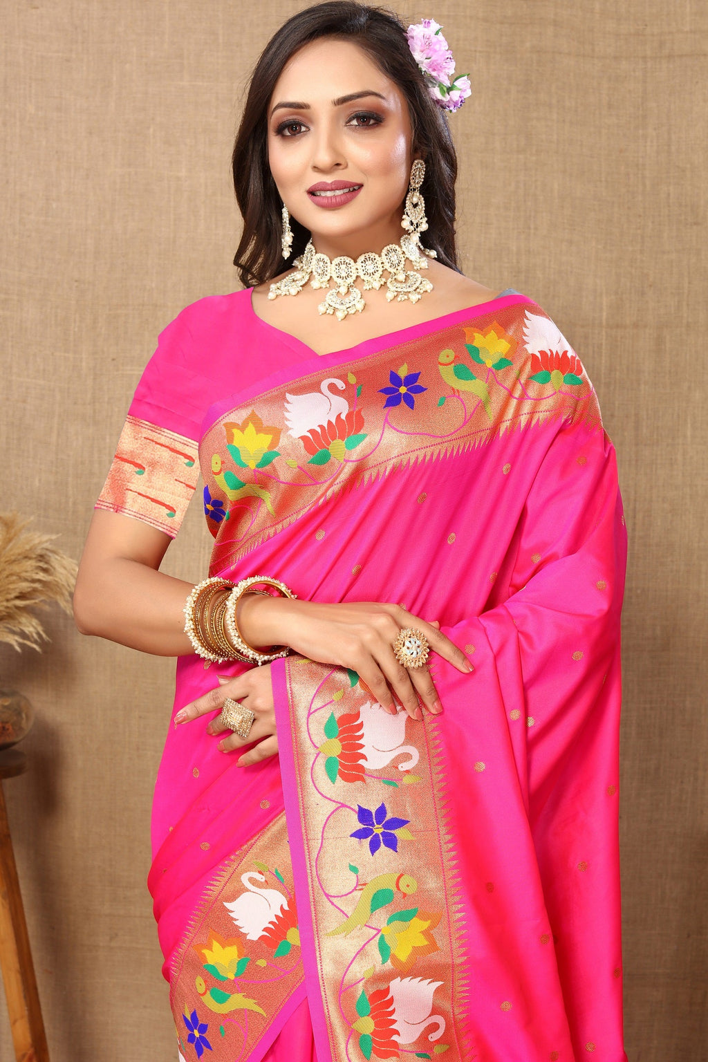 Vedant Vastram Pink Color Paithani Silk Saree - Pink