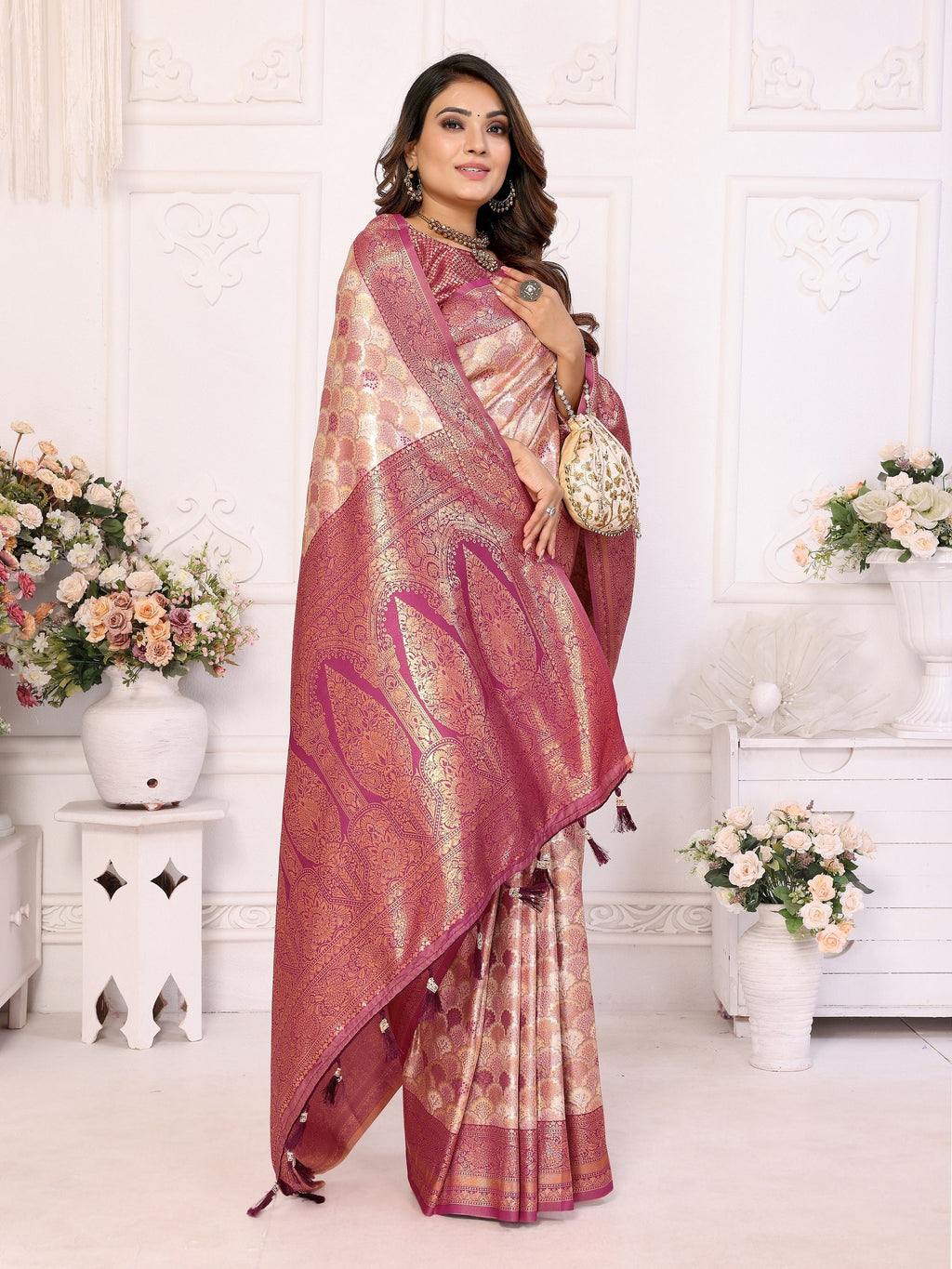 Vedant Vastram Soft Litchi Silk Kanjeevaram Silk Saree - Beige