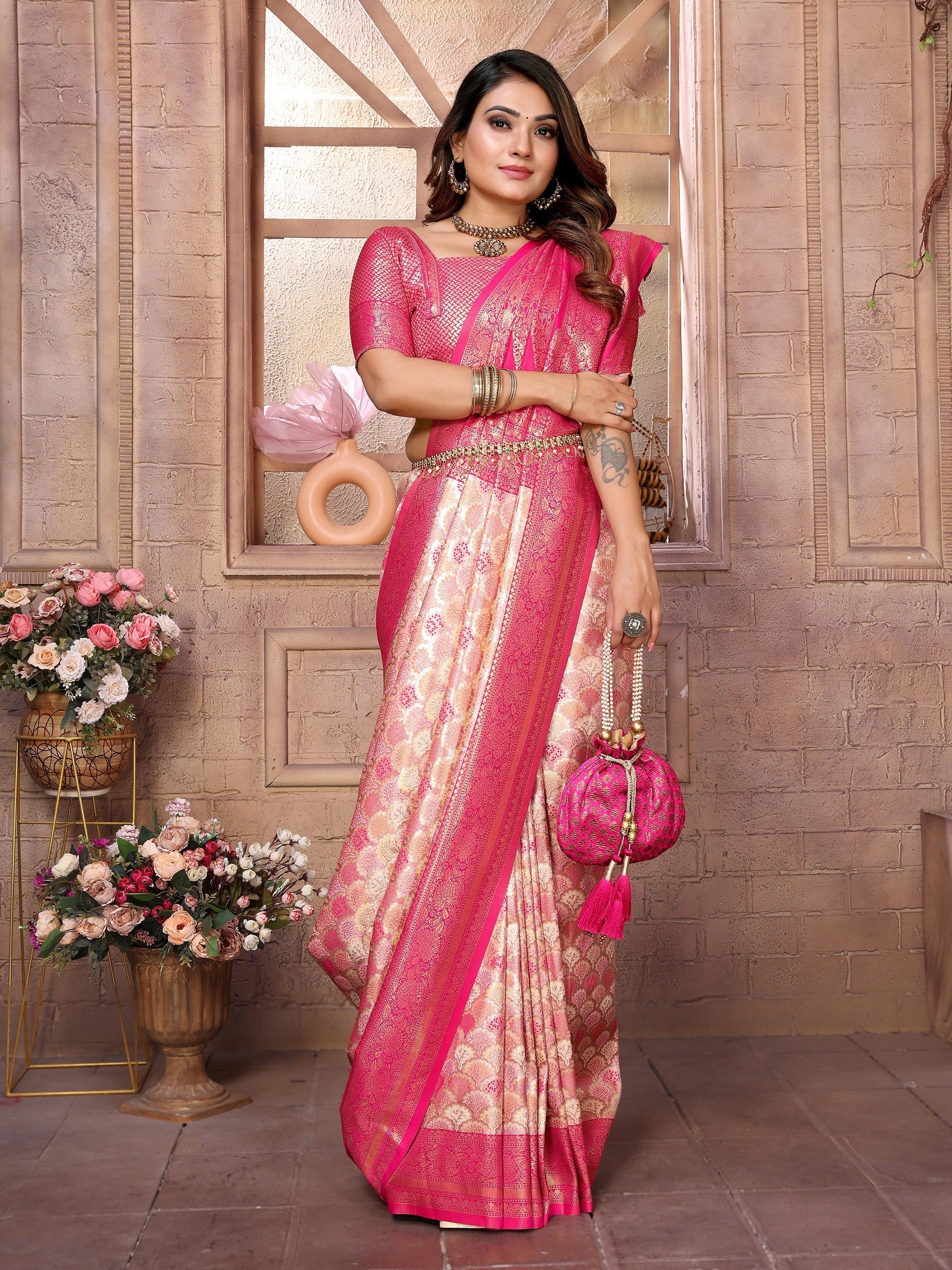 Vedant Vastram Soft Litchi Silk Kanjeevaram Silk Saree - Cream