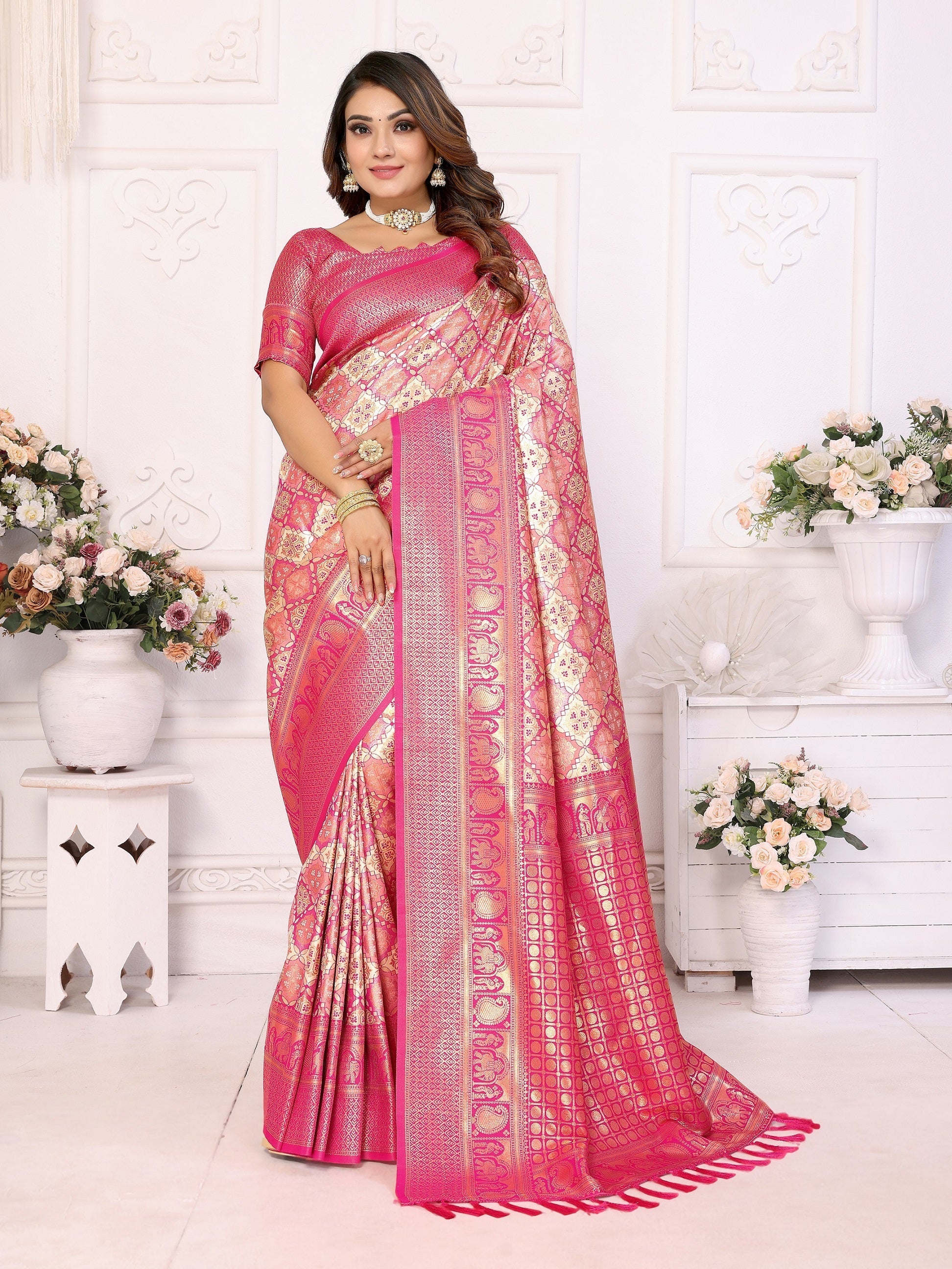 Vedant Vastram Soft Litchi Silk Kanjeevaram Silk Saree - Beige