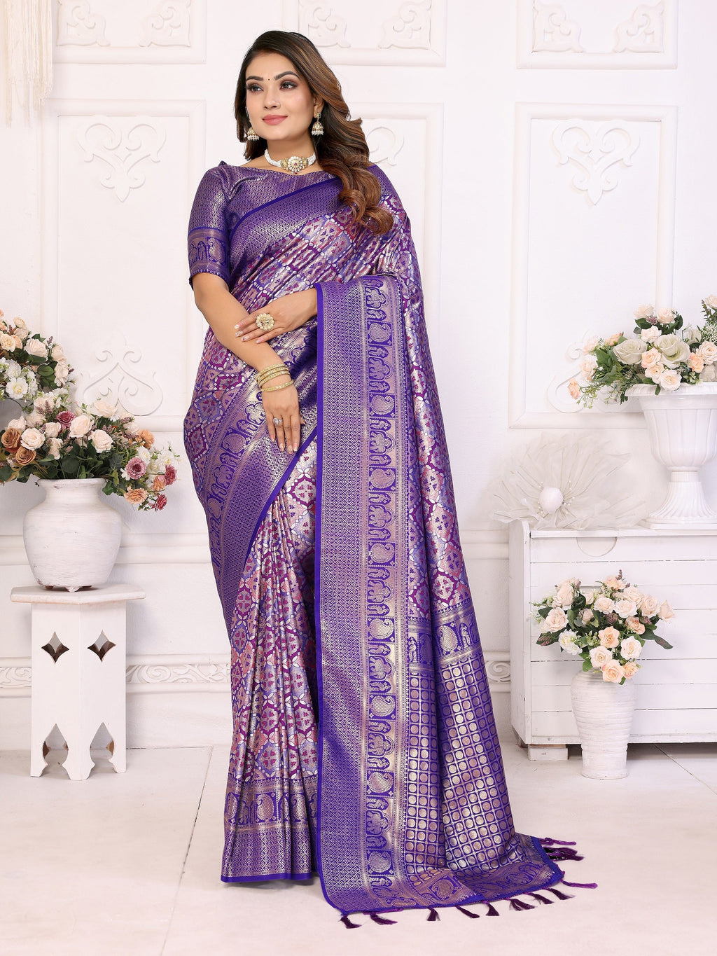 Vedant Vastram Soft Litchi Silk Kanjeevaram Silk Saree - Violet