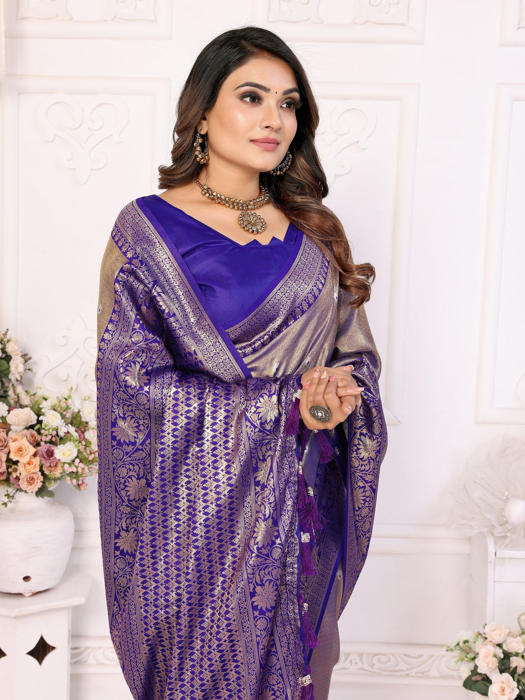 Vedant Vastram Tissue Silk Kanjeevaram Silk Saree - Blue