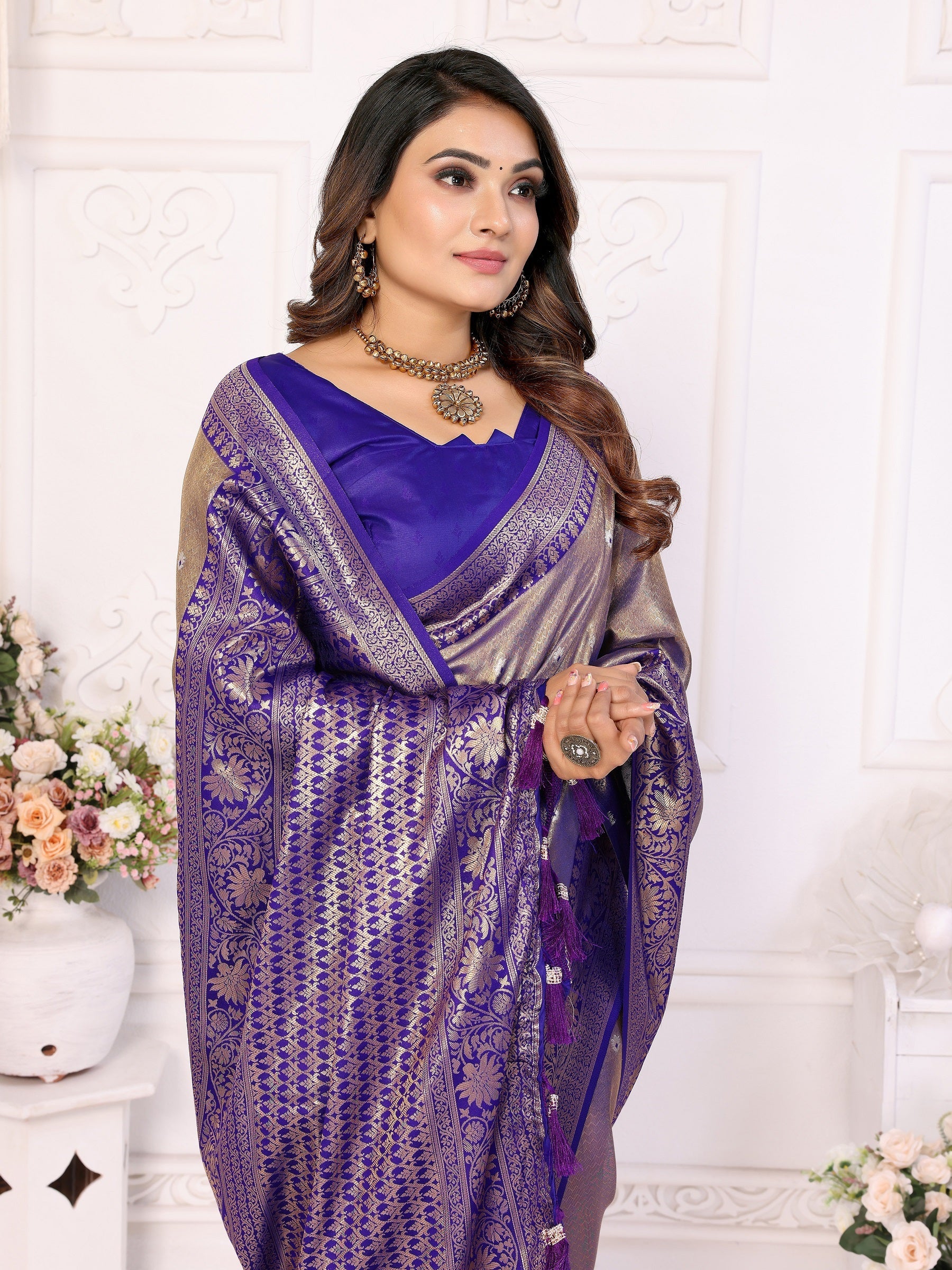 Vedant Vastram Tissue Silk Kanjeevaram Silk Saree - Blue