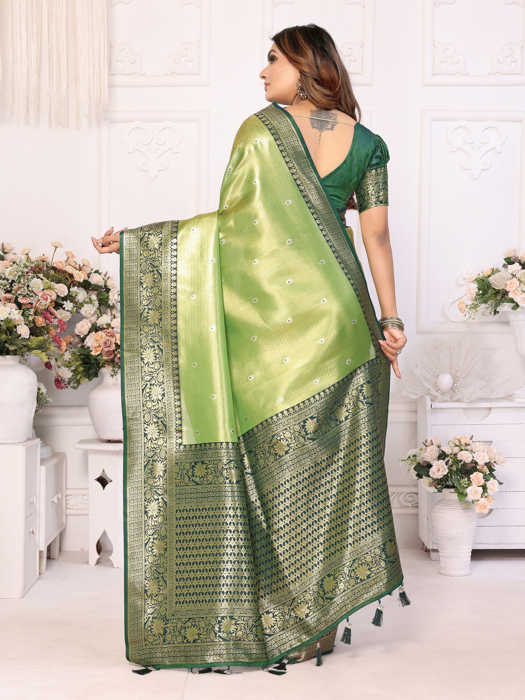 Vedant Vastram Tissue Silk Kanjeevaram Silk Saree - Mahendi