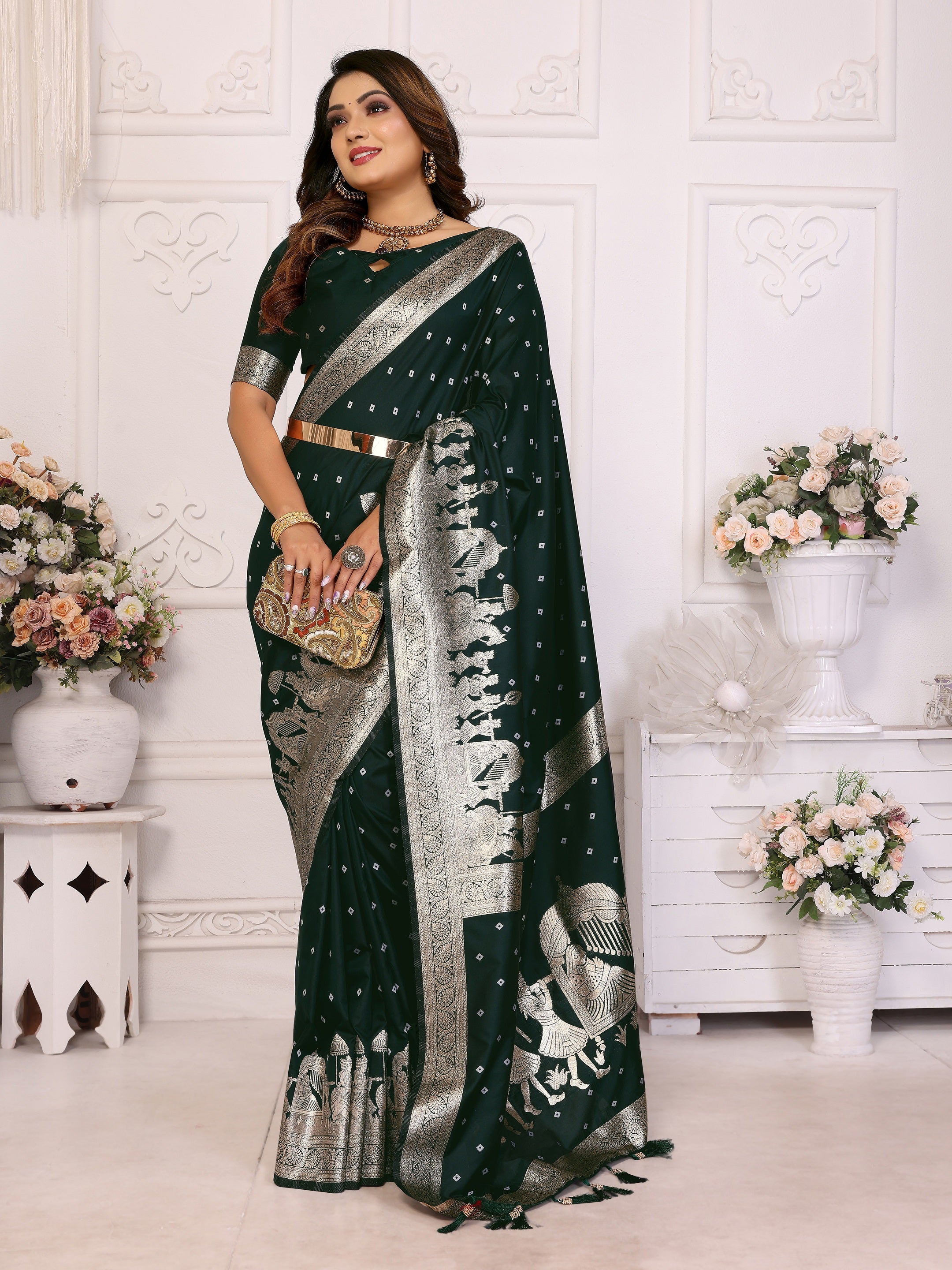Vedant Vastram Soft Litchi Silk Banarasi Silk Saree - Green