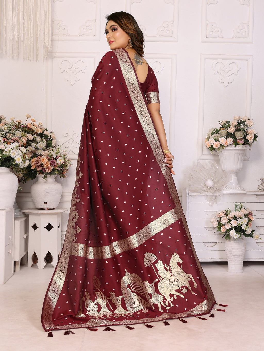 Vedant Vastram Soft Litchi Silk Banarasi Silk Saree - Maroon
