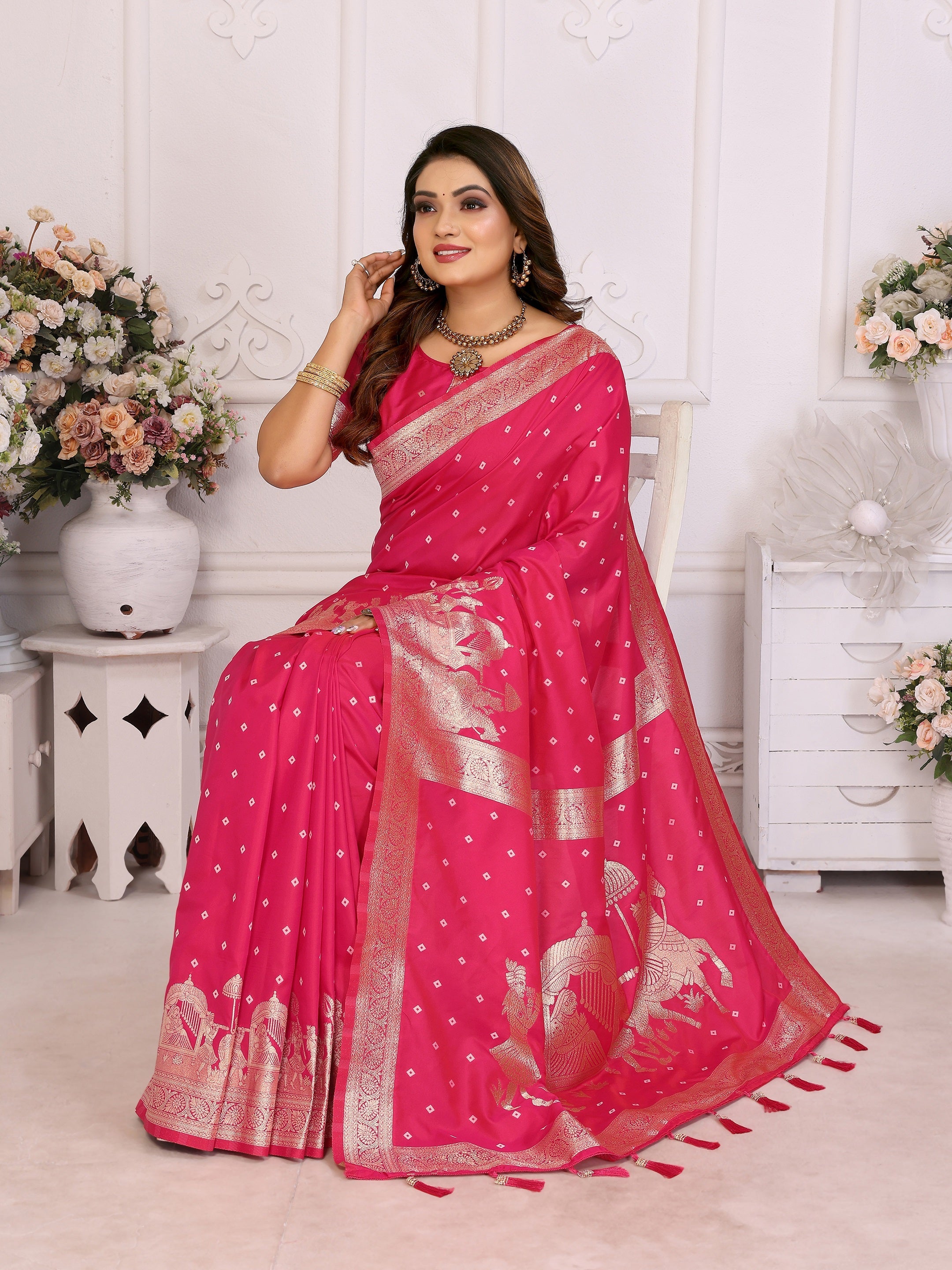 Vedant Vastram Soft Litchi Silk Banarasi Silk Saree - Rani