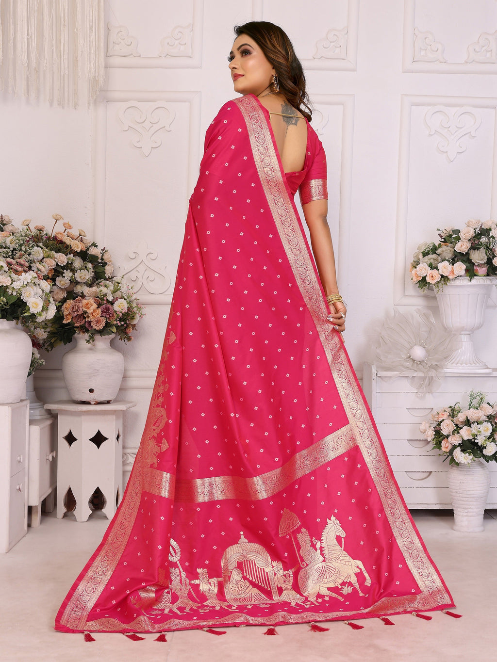 Vedant Vastram Soft Litchi Silk Banarasi Silk Saree - Rani