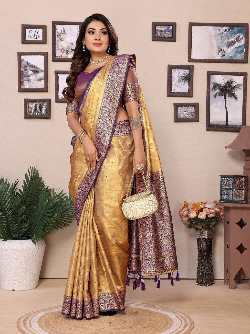 Vedant Vastram Tissue Silk Kanjeevaram Silk Saree - Gold