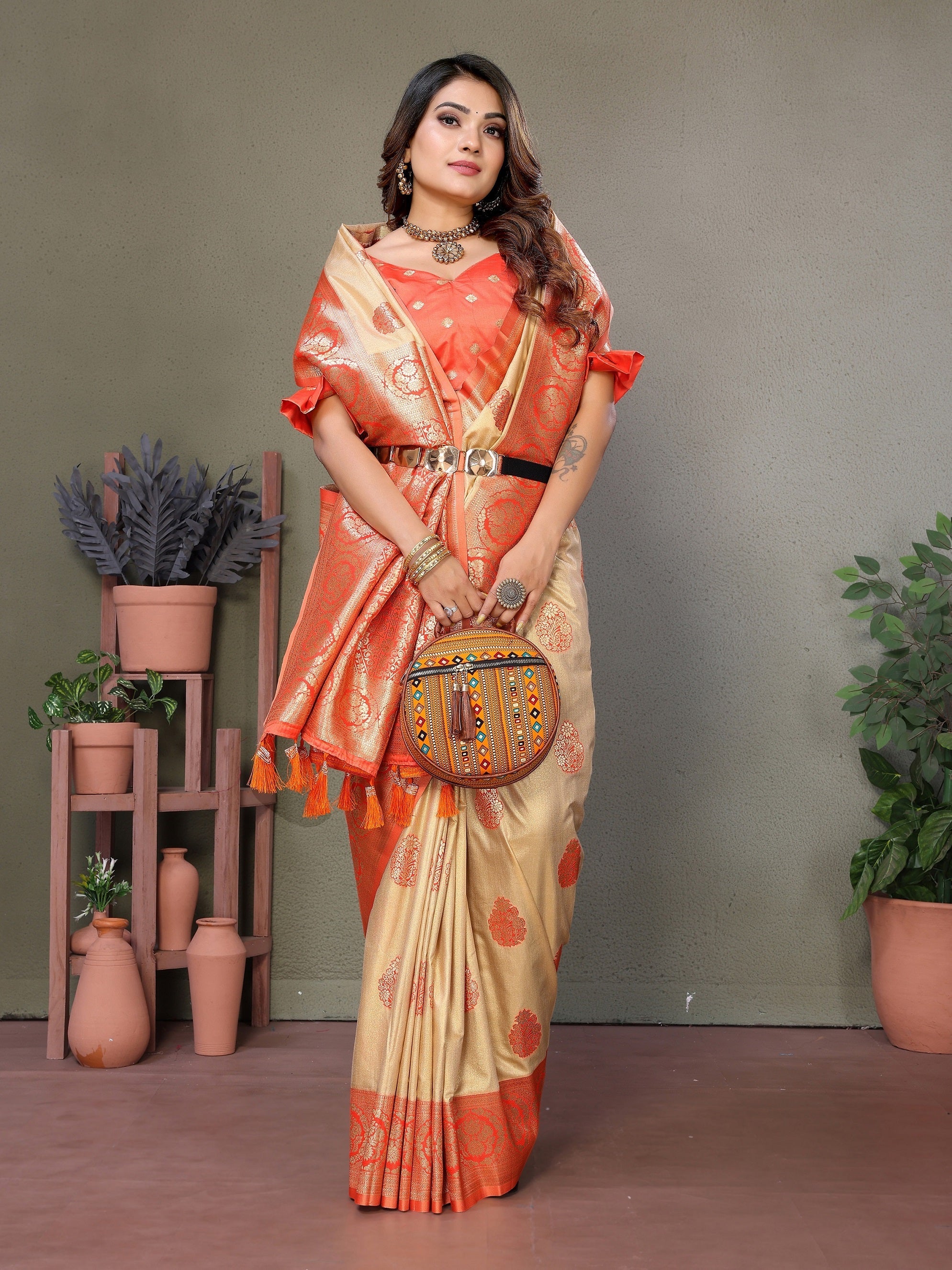Vedant Vastram Viscose Silk Kanjeevaram Silk Saree - Orange