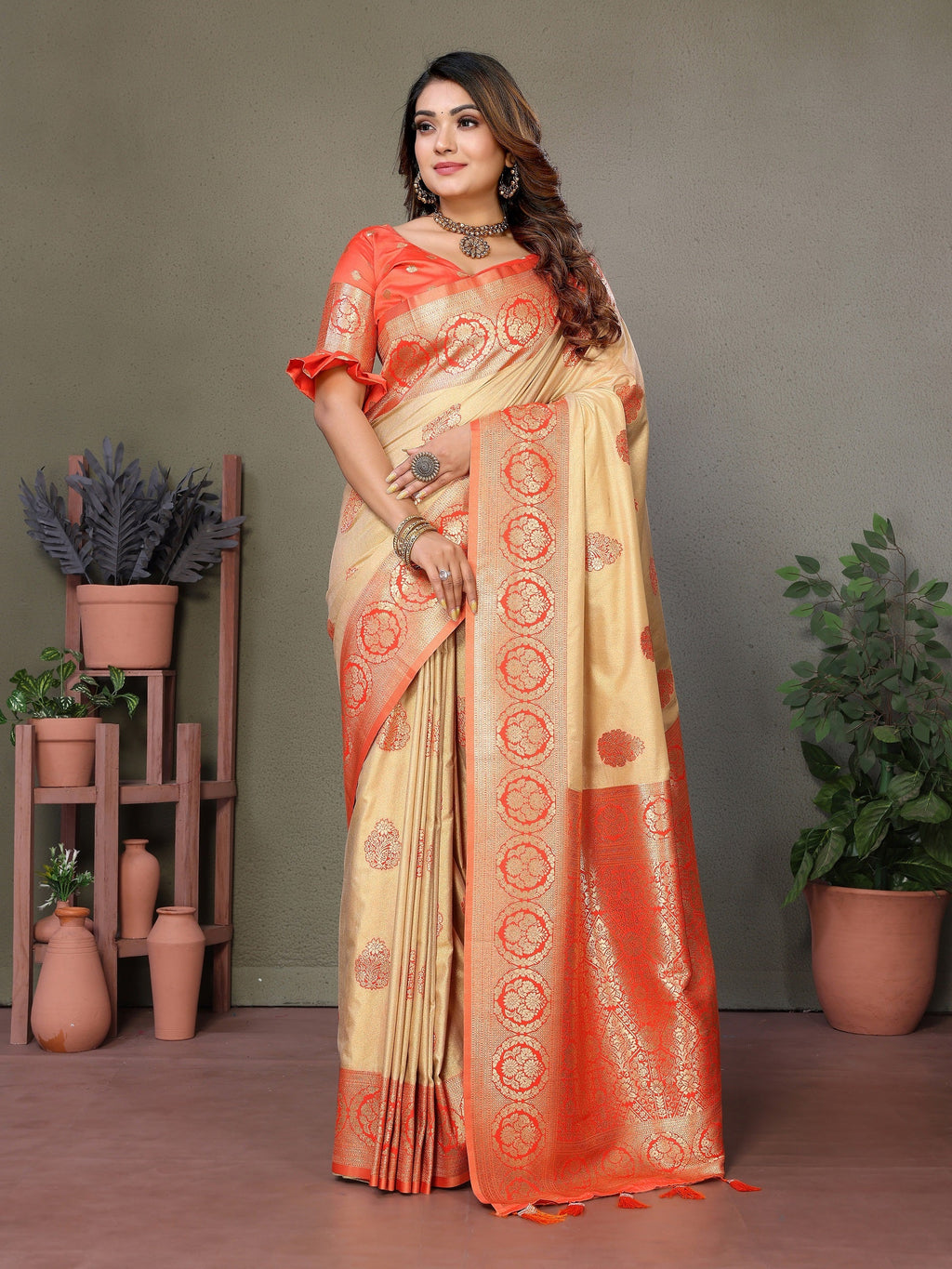 Vedant Vastram Viscose Silk Kanjeevaram Silk Saree - Orange
