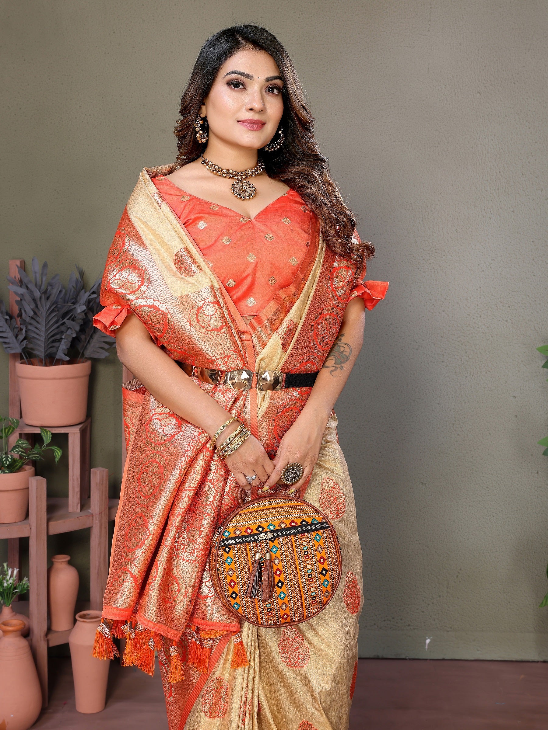 Vedant Vastram Viscose Silk Kanjeevaram Silk Saree - Orange