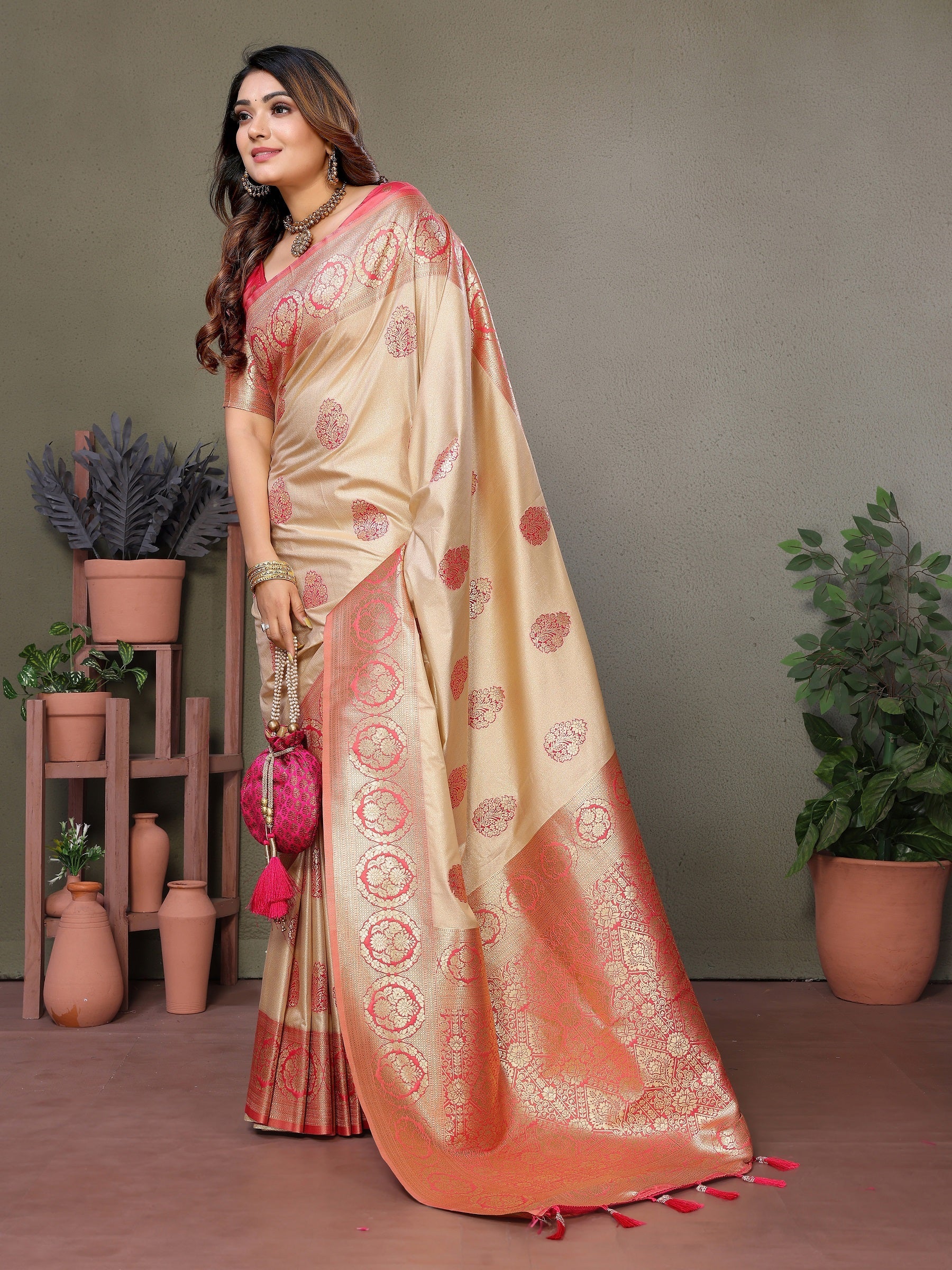 Vedant Vastram Viscose Silk Kanjeevaram Silk Saree - Peach