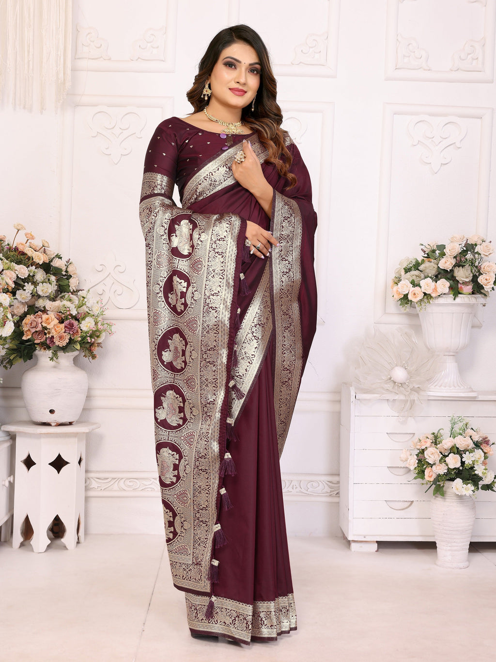 Vedant Vastram Soft Litchi Silk Banarasi Silk Saree - Maroon