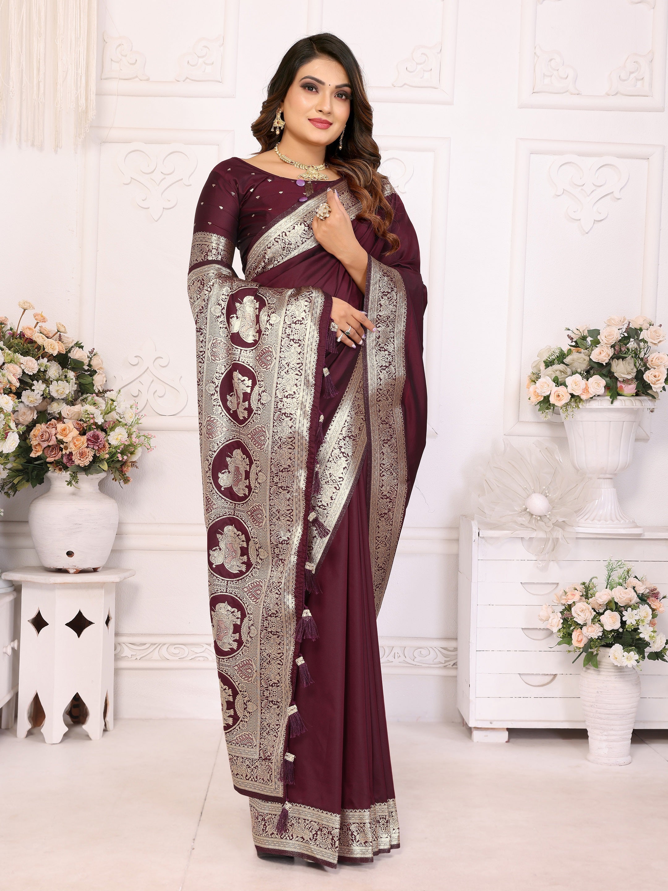 Vedant Vastram Soft Litchi Silk Banarasi Silk Saree - Maroon