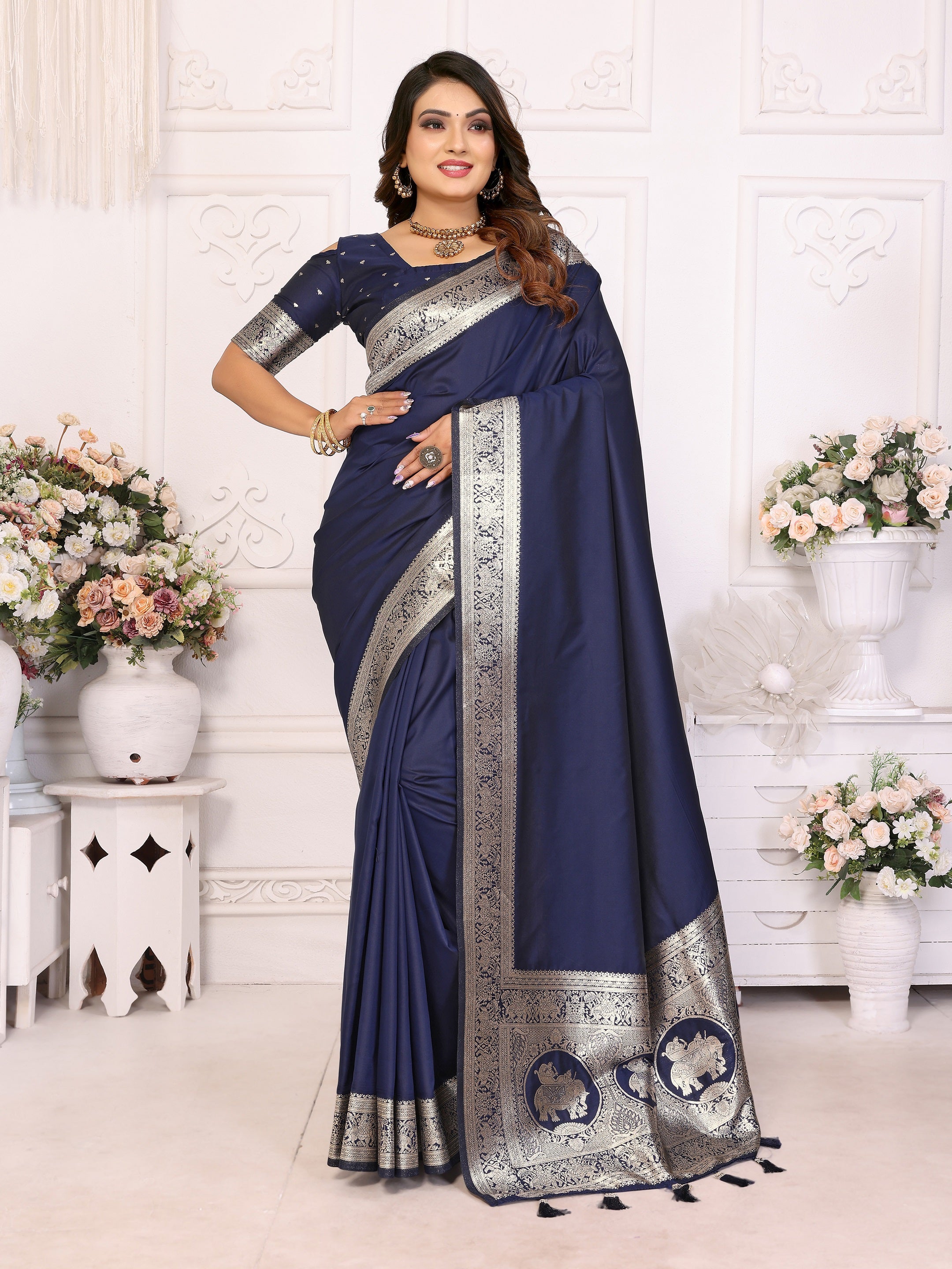 Vedant Vastram Soft Litchi Silk Banarasi Silk Saree - Navy