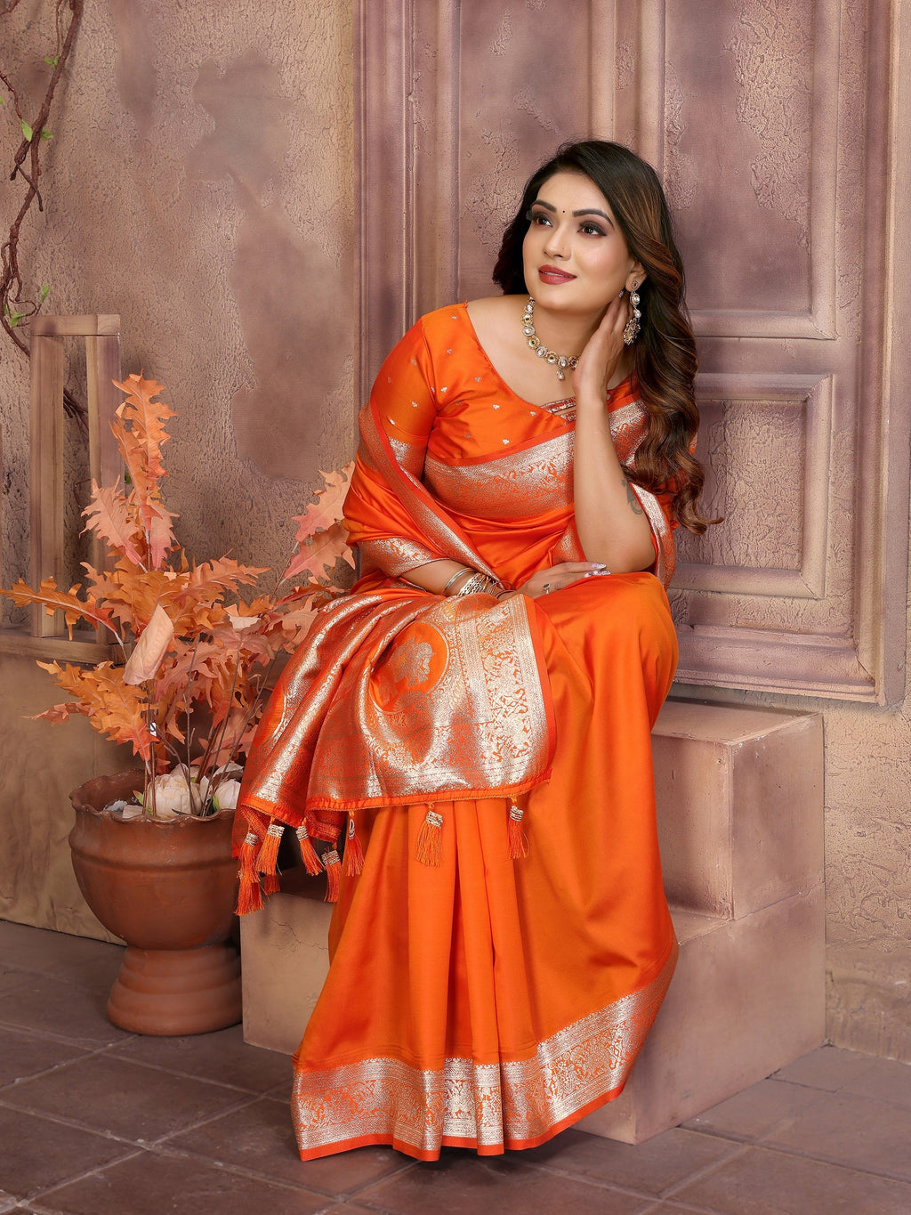 Vedant Vastram Soft Litchi Silk Banarasi Silk Saree - Orange