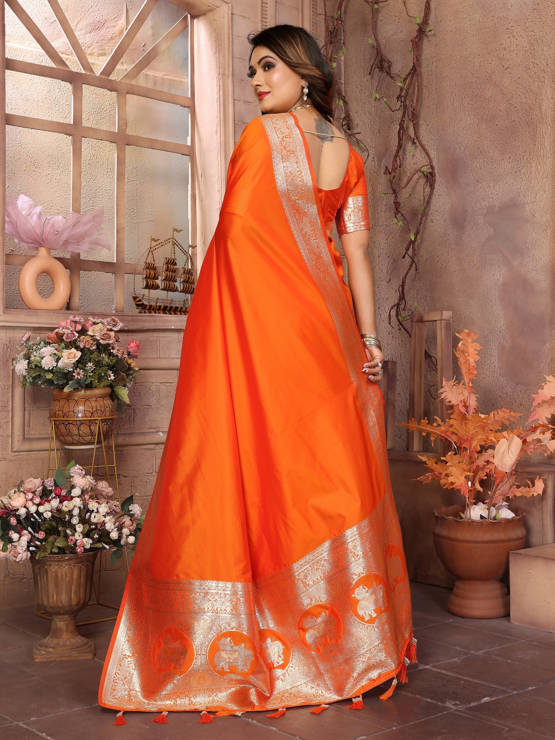 Vedant Vastram Soft Litchi Silk Banarasi Silk Saree - Orange