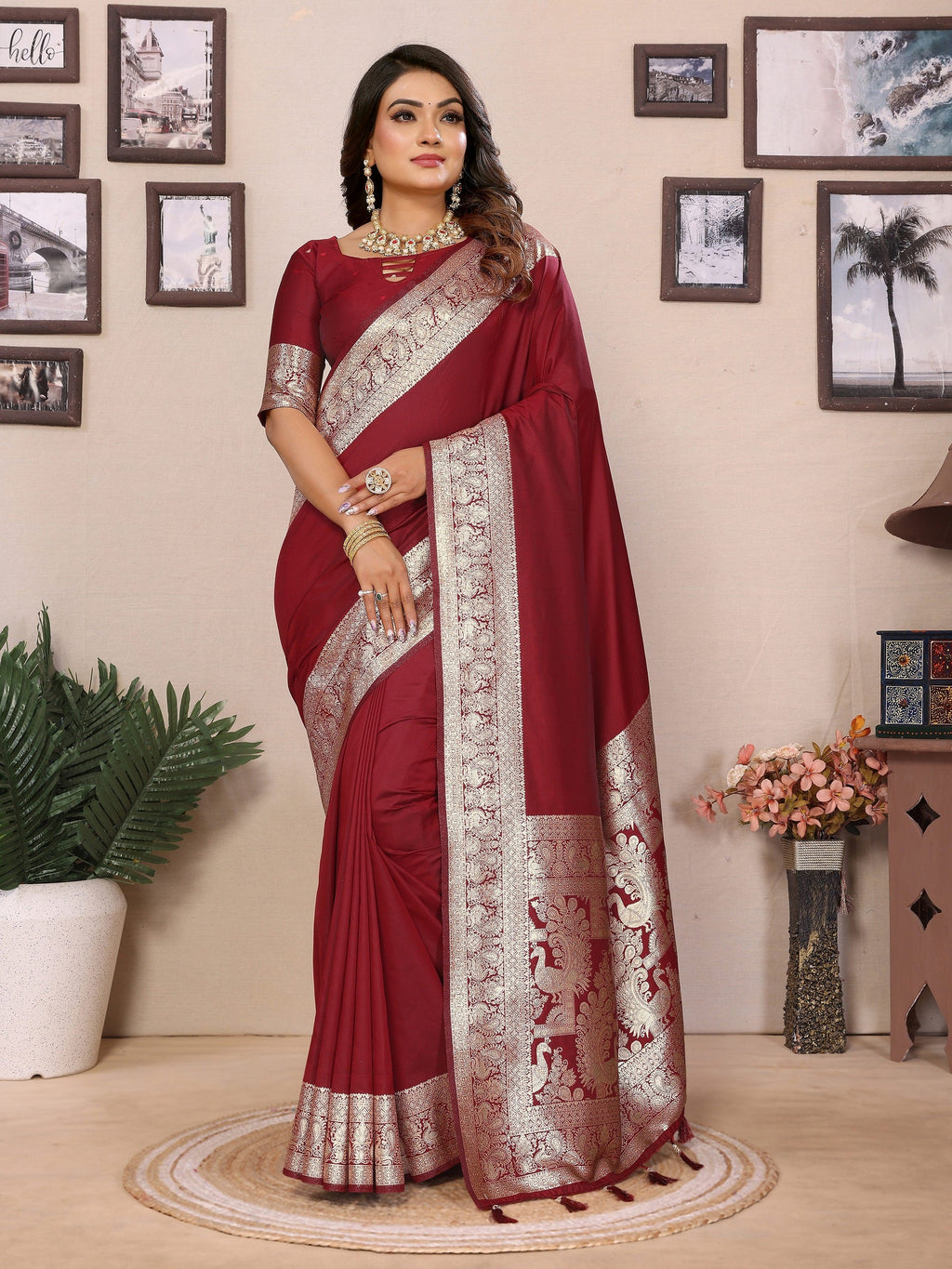 Vedant Vastram Soft Litchi Silk Banarasi Silk Saree - Maroon
