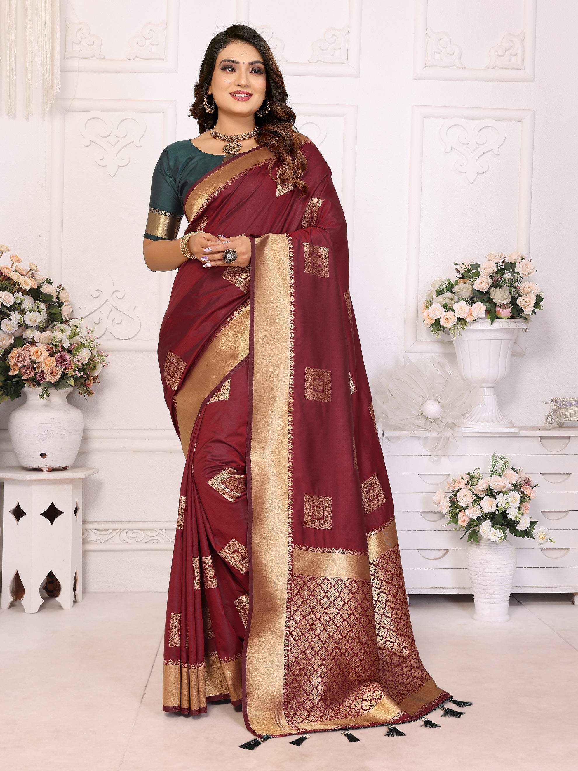 Vedant Vastram Soft Litchi Silk Banarasi Silk Saree - Maroon