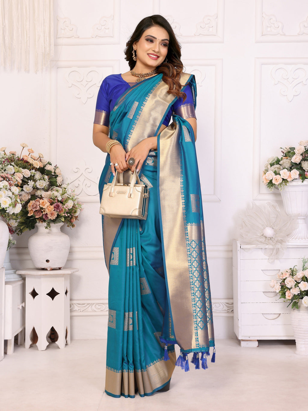 Vedant Vastram Soft Litchi Silk Banarasi Silk Saree - Rama