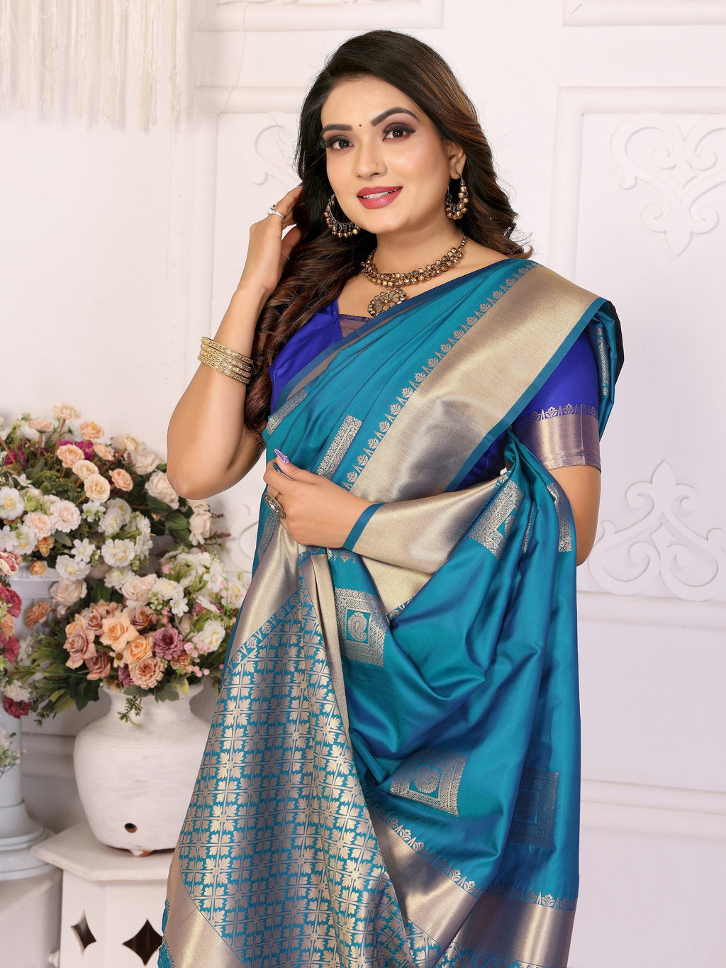 Vedant Vastram Soft Litchi Silk Banarasi Silk Saree - Rama