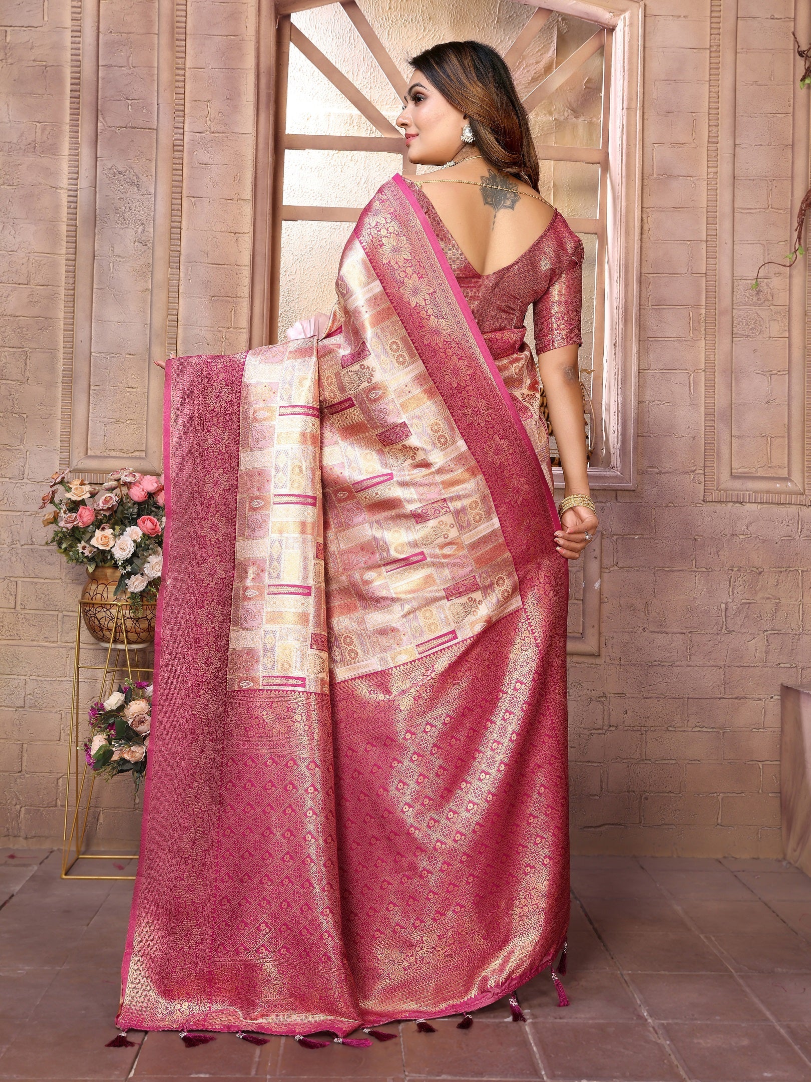 Vedant Vastram Soft Litchi Silk Kanjeevaram Silk Saree - Beige