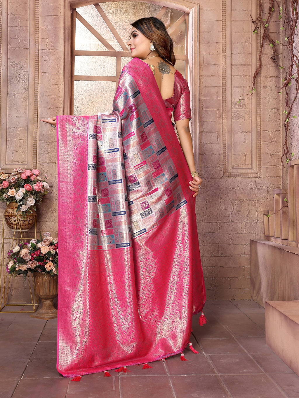 Vedant Vastram Soft Litchi Silk Kanjeevaram Silk Saree - Grey