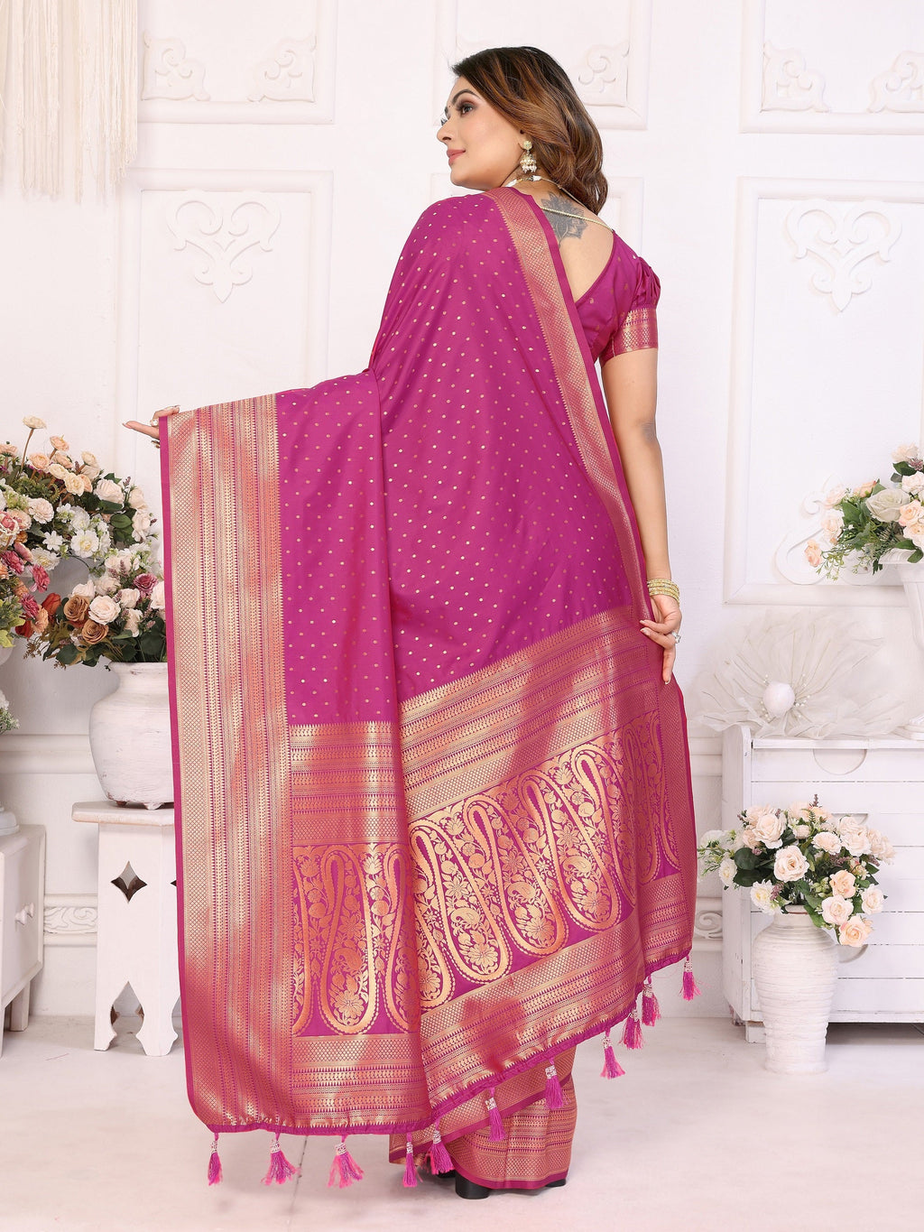 Vedant Vastram Soft Litchi Silk Banarasi Silk Saree - Magenta