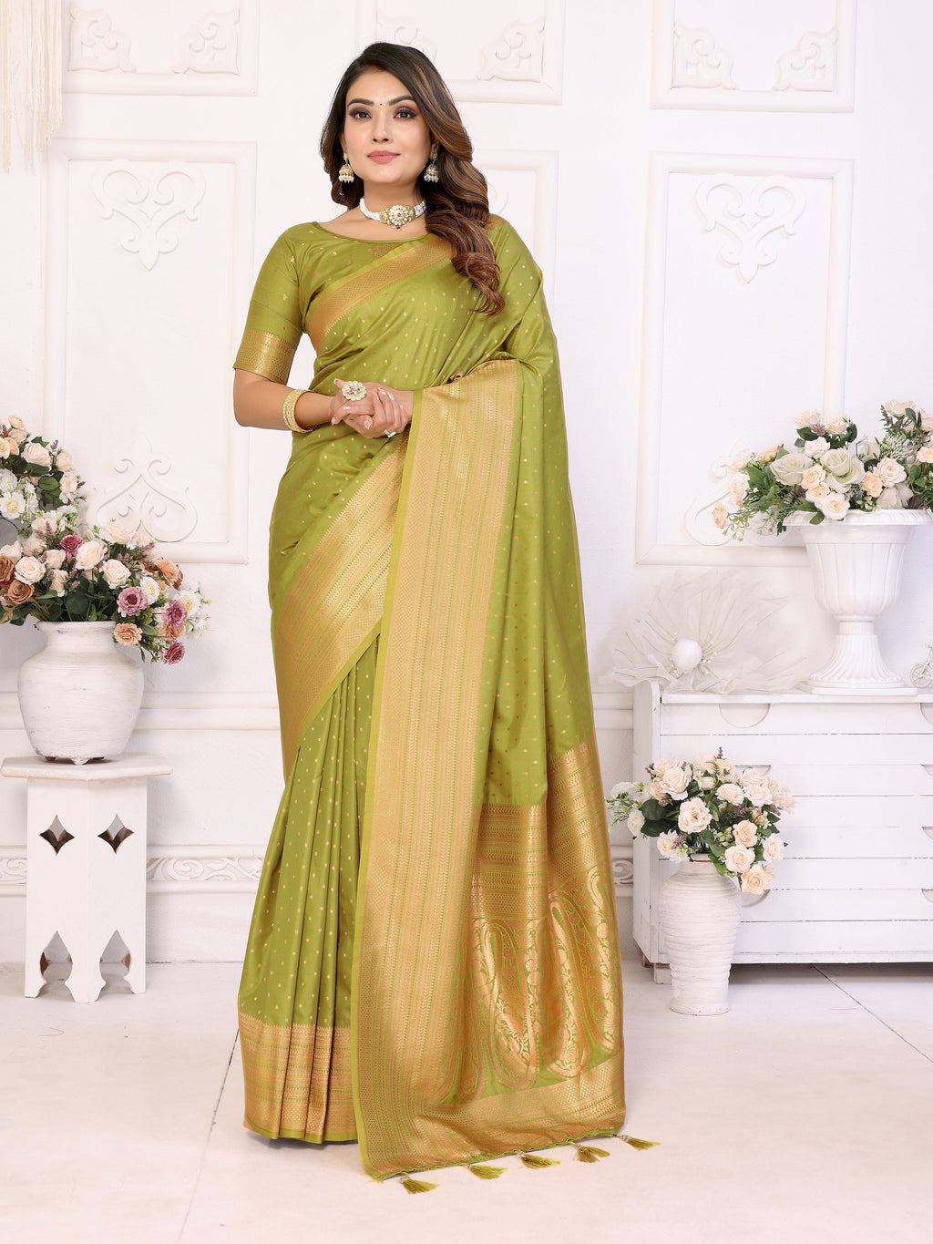 Vedant Vastram Soft Litchi Silk Banarasi Silk Saree - Mahendi