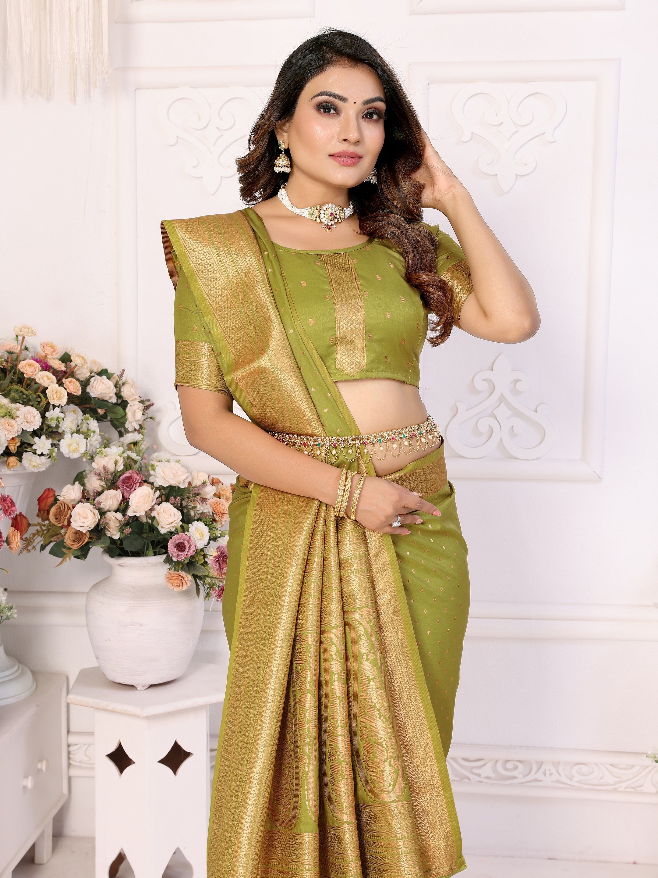 Vedant Vastram Soft Litchi Silk Banarasi Silk Saree - Mahendi