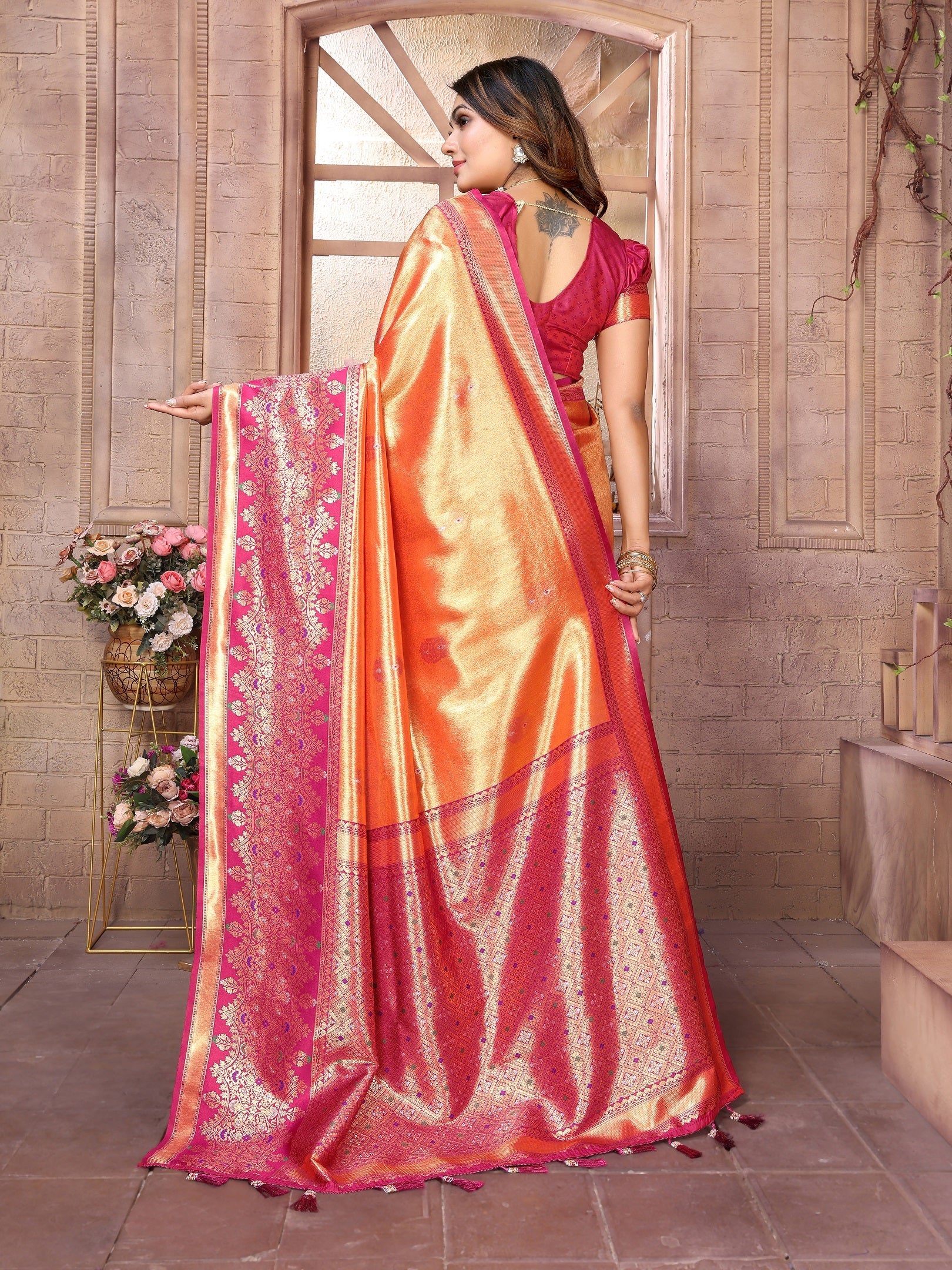 Vedant Vastram Tissue Silk Kanjeevaram Silk Saree - Orange