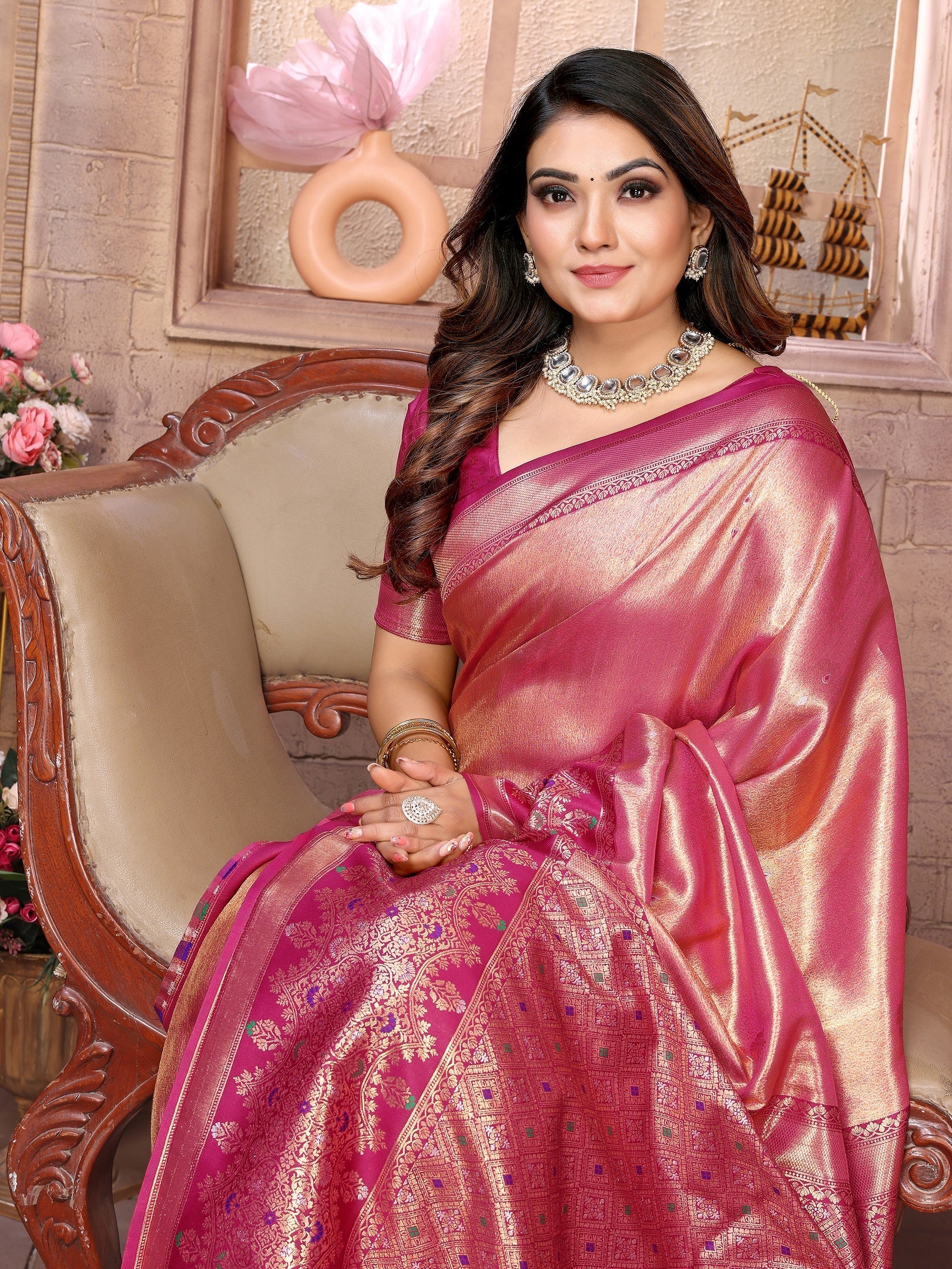 Vedant Vastram Tissue Silk Kanjeevaram Silk Saree - Pink