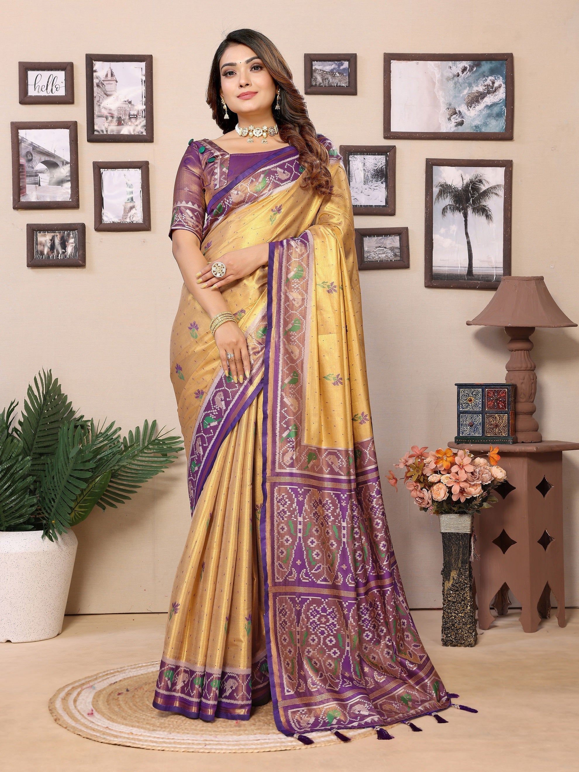 Vedant Vastram Tissue Silk Patola Design Kanjeevaram Silk Saree - Beige