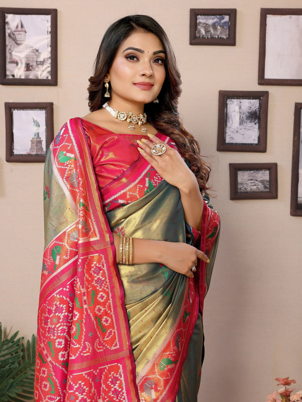 Vedant Vastram Tissue Silk Patola Design Kanjeevaram Silk Saree - Mahendi
