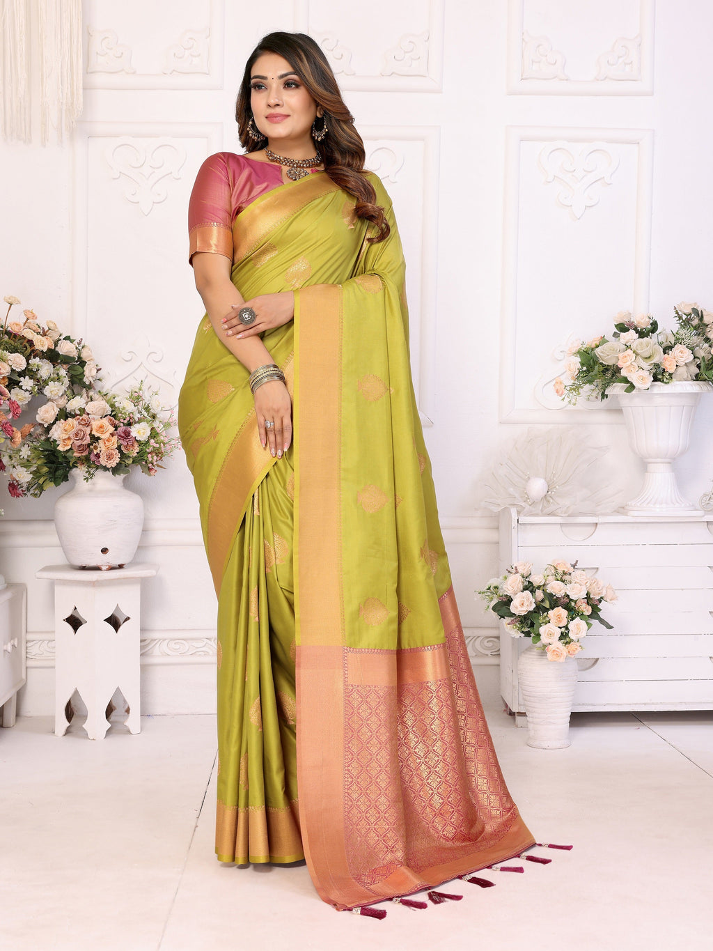 Vedant Vastram Soft Litchi Silk Banarasi Silk Saree - Olive