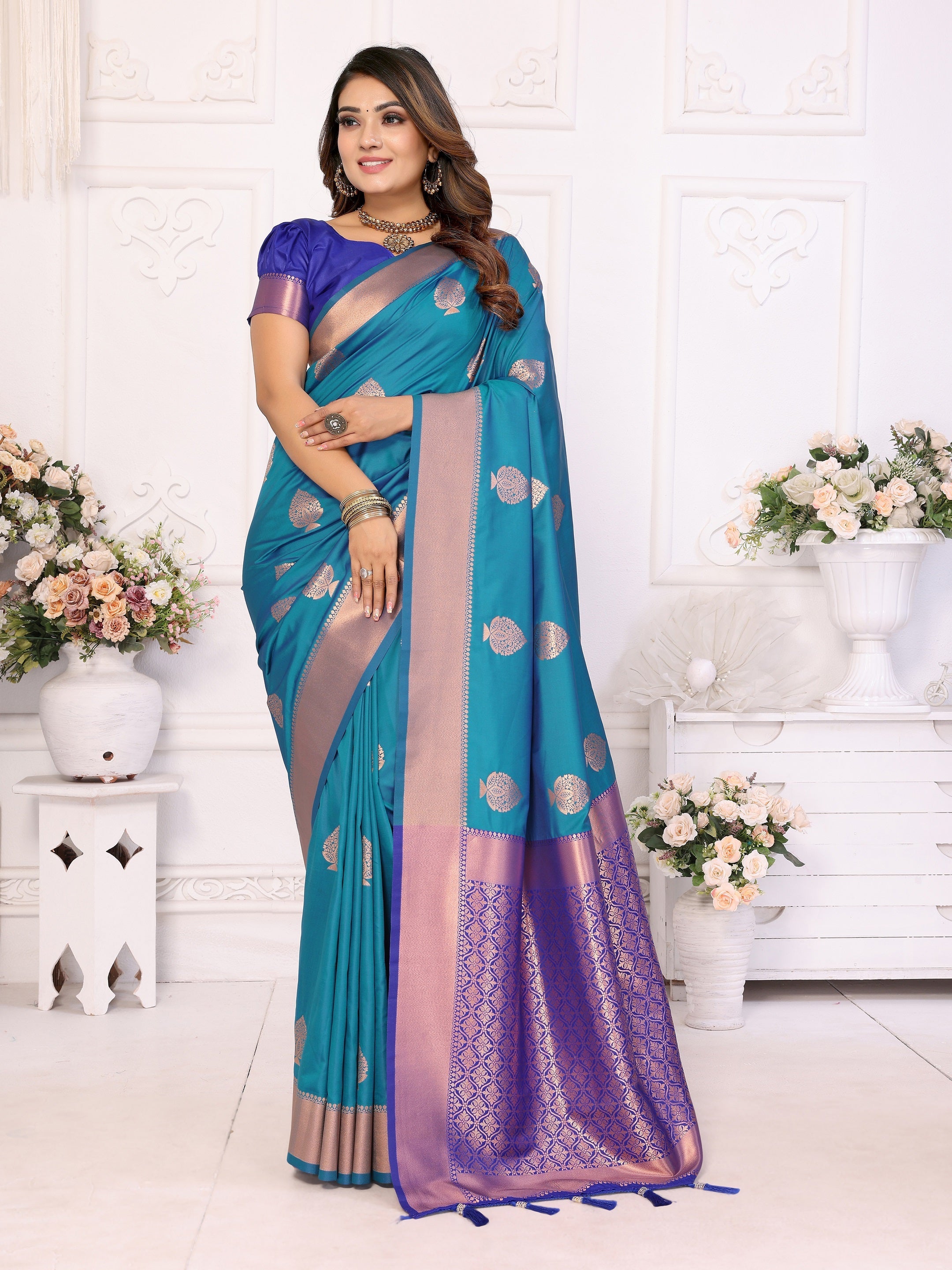Vedant Vastram Soft Litchi Silk Banarasi Silk Saree - Rama