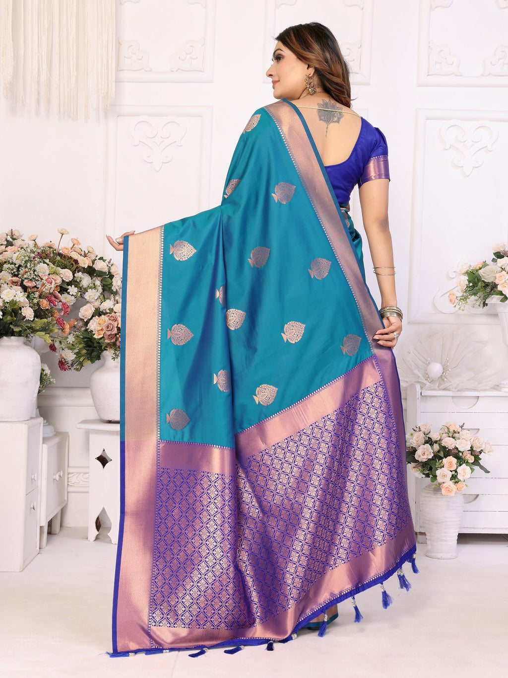Vedant Vastram Soft Litchi Silk Banarasi Silk Saree - Rama