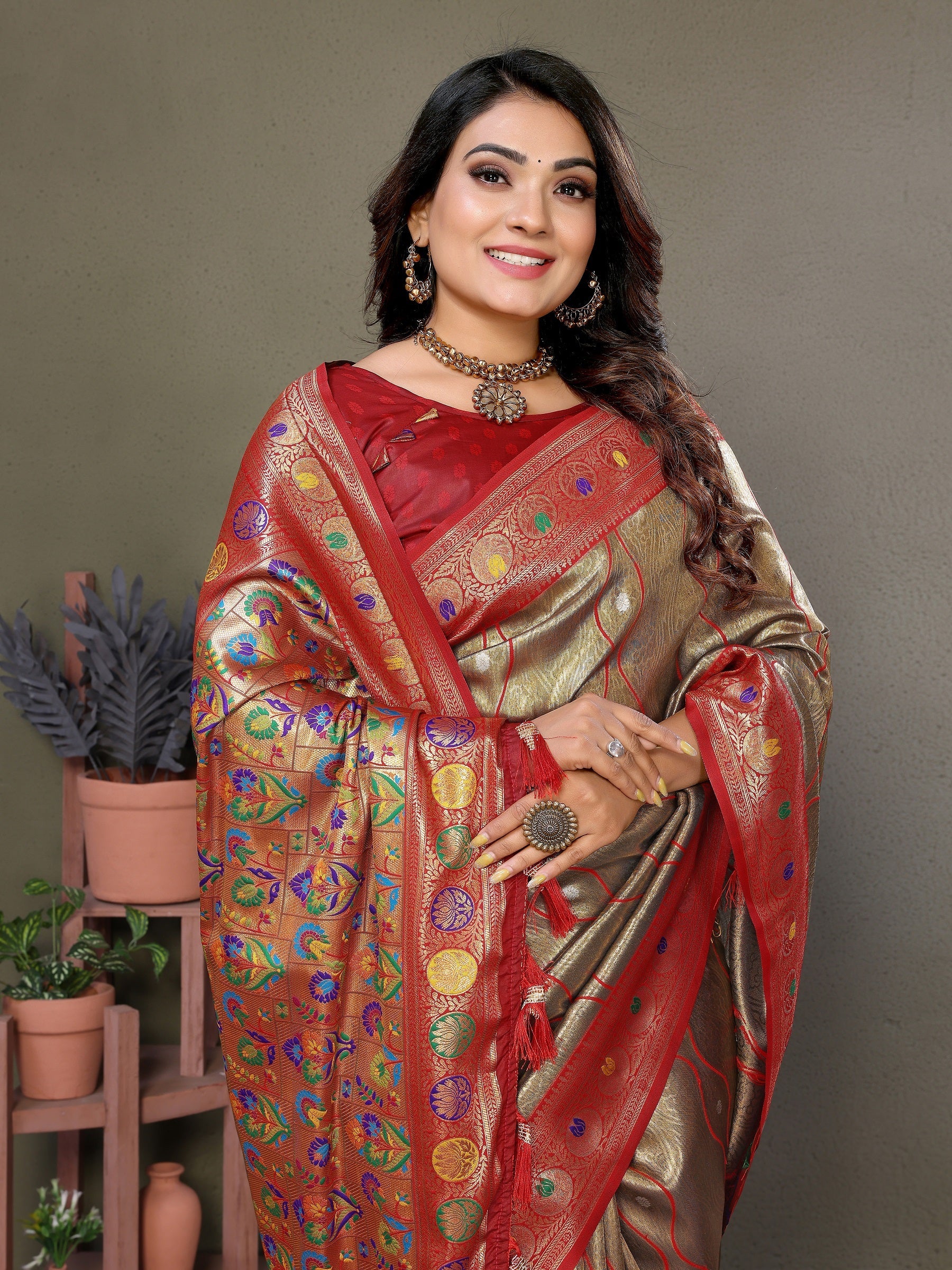 Vedant Vastram Tissue Silk Leheriya Design Kanjeevaram Silk Saree - Beige