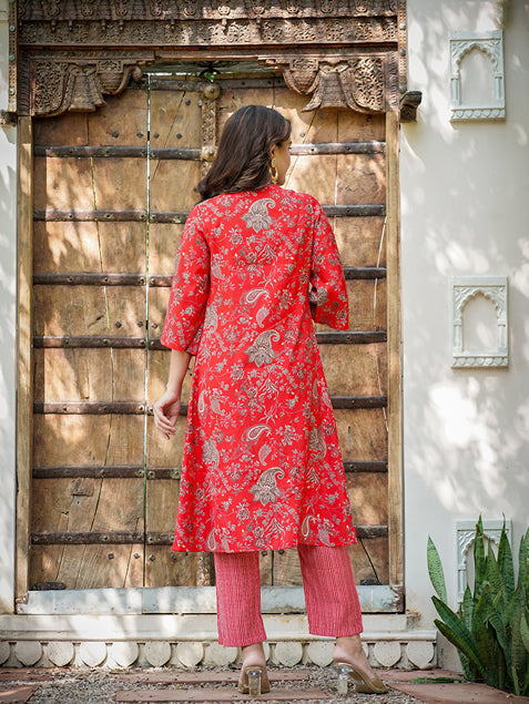 Yufta Muslin Red Co-ord Set With Crop Top And Pant