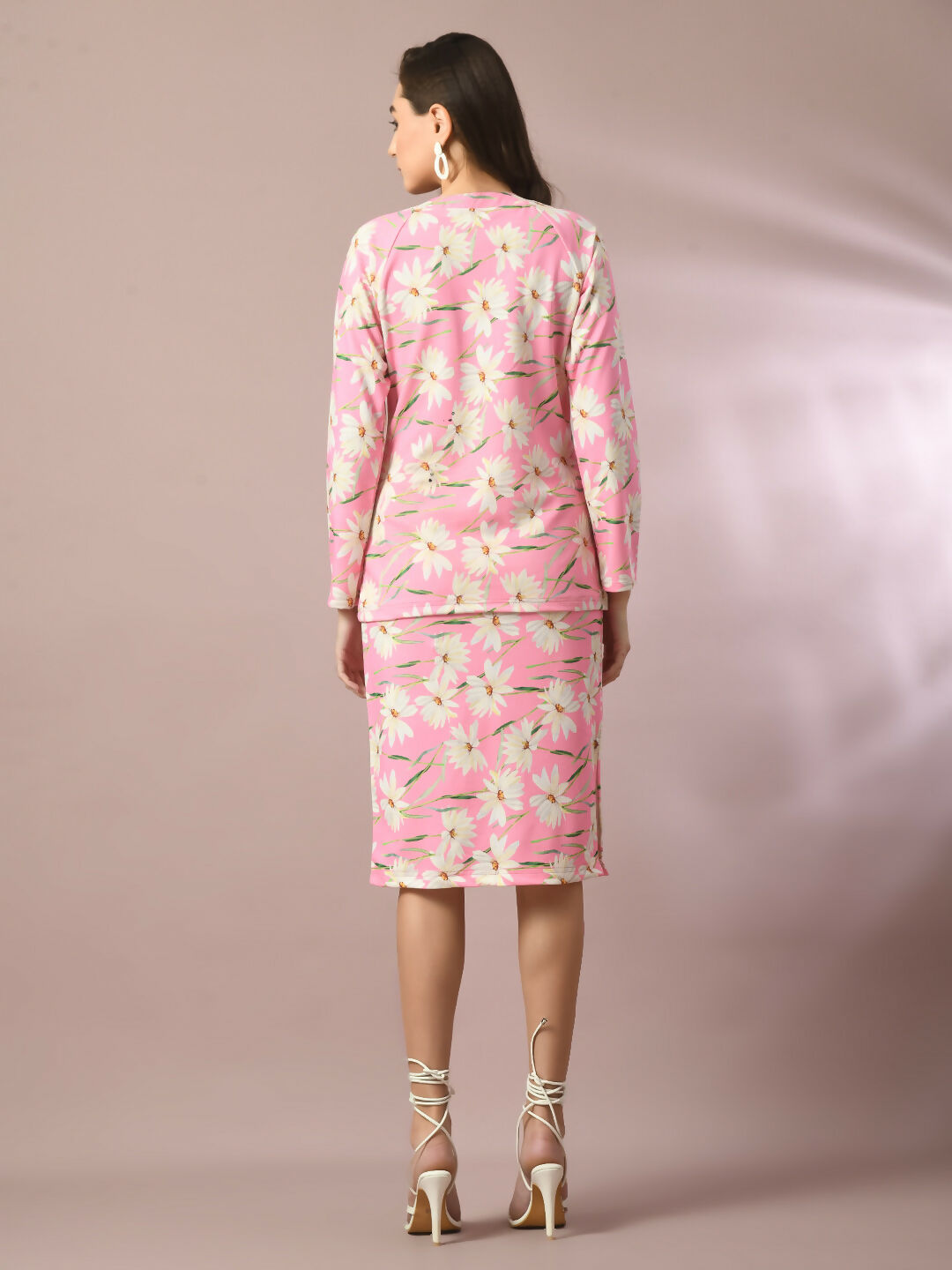 Myshka Women's Pink Printed Round Neck Party Top With Skirt Co-ord set