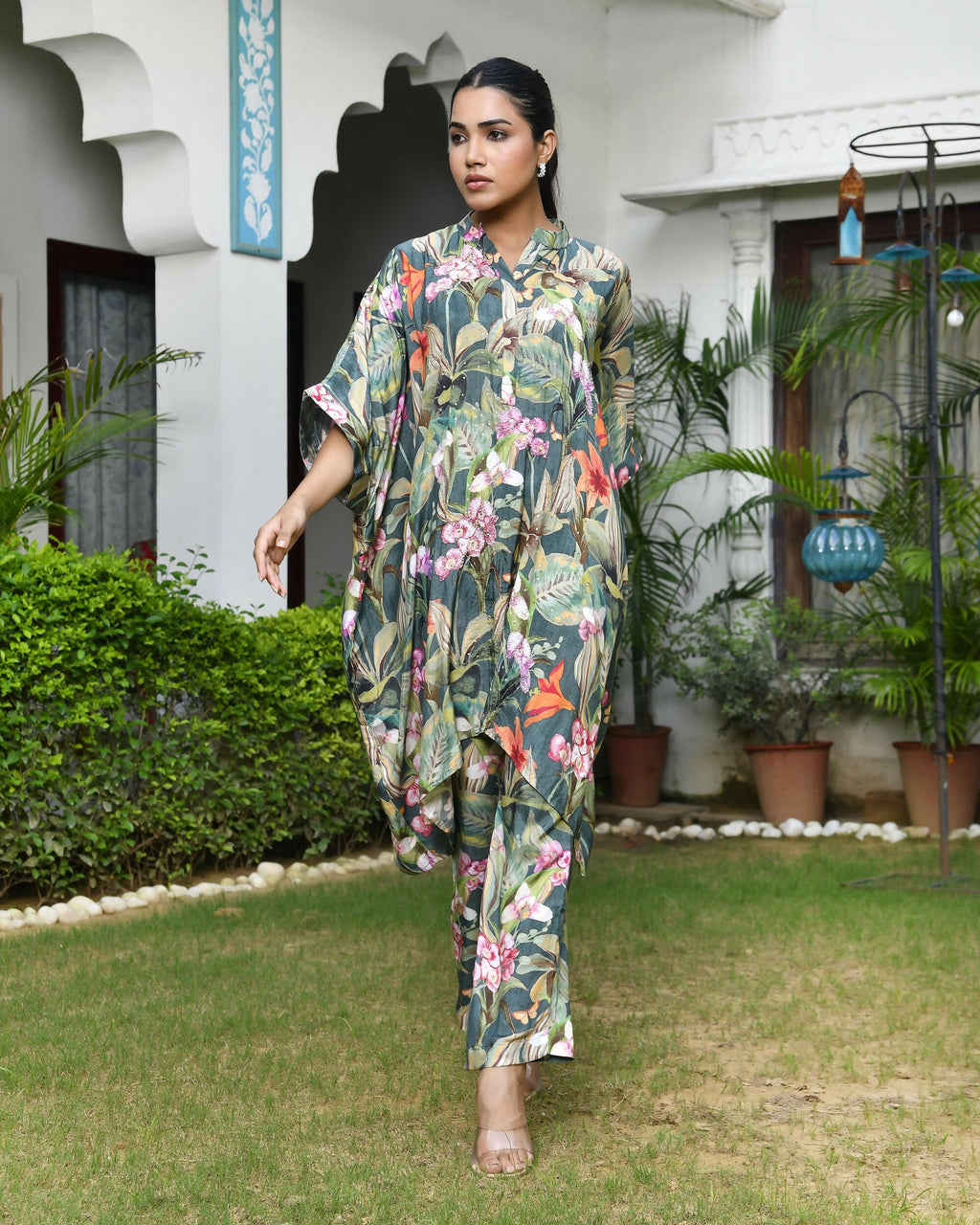 Vaasva Women's Dark Green Musline Viscose Digital Printed Kaftan Pant Set