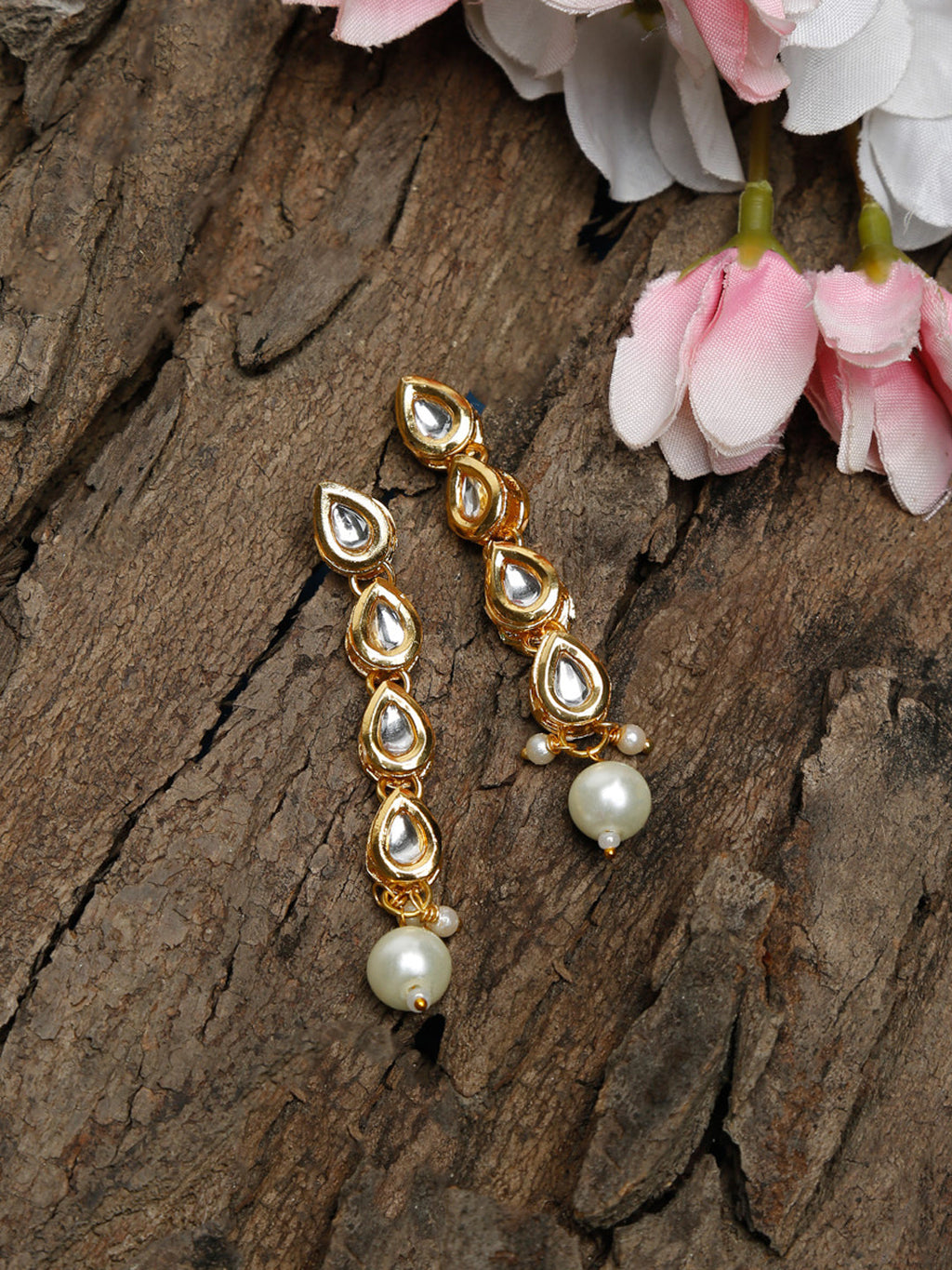 Kundan Earrings - Ruby Raang