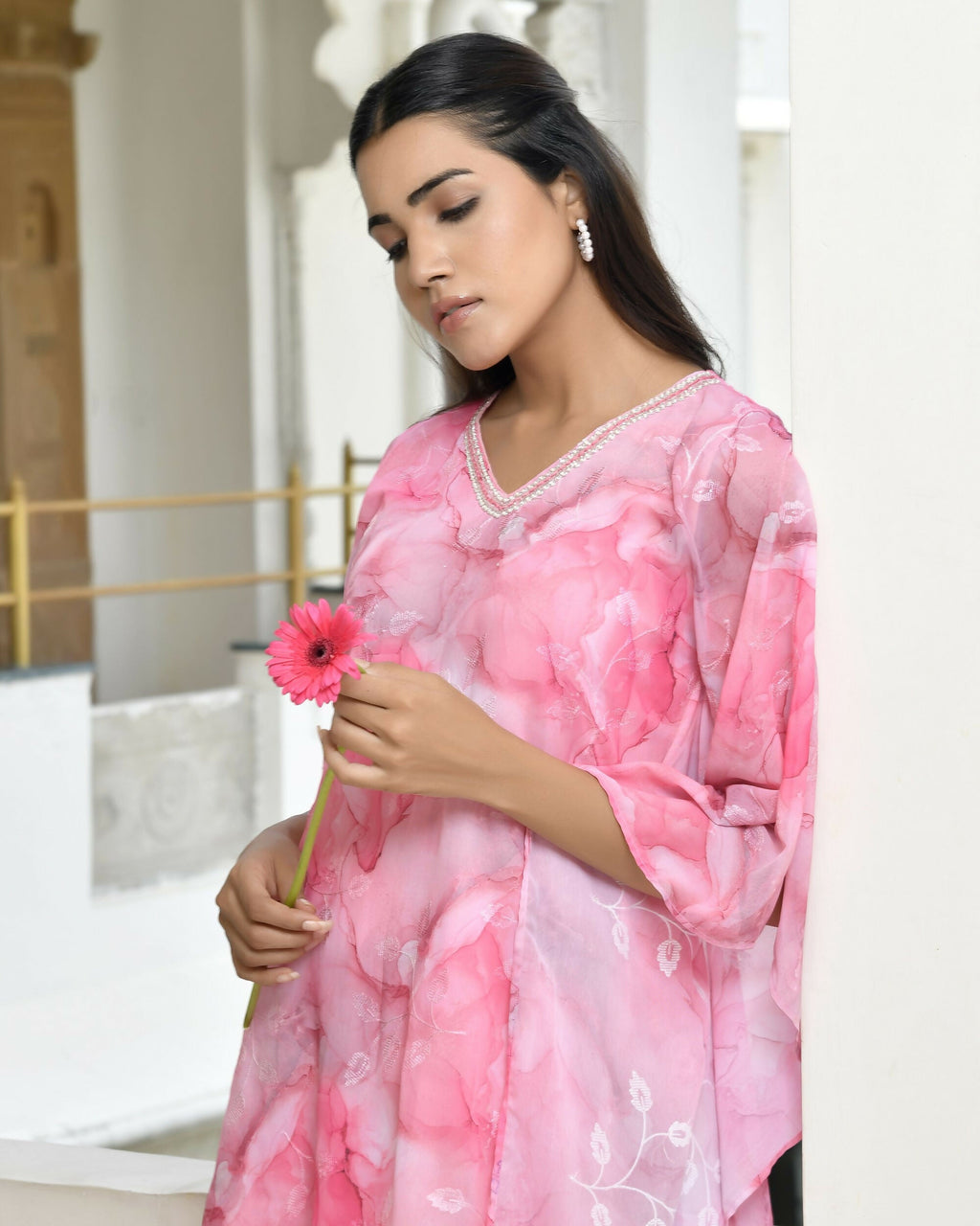 Vaasva Women's Pink Georgette Marble Print Kaftan Pant Set