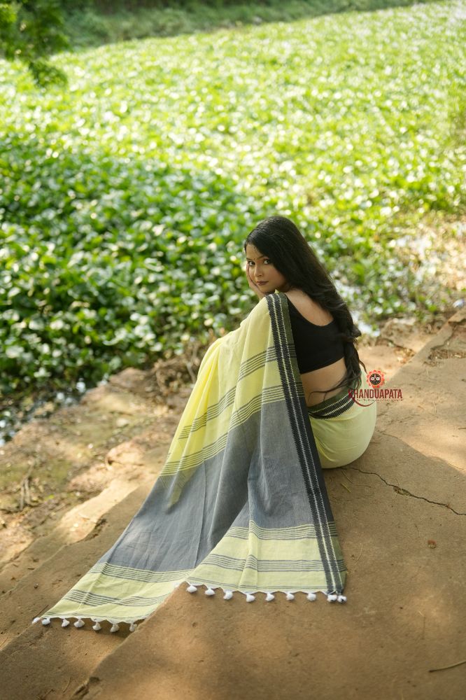 khanduapata Grey and Light Yellow Plain Cotton Saree For Women