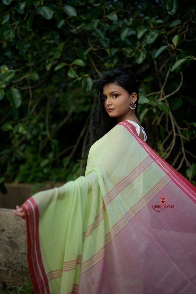 khanduapata Pink and Pastel Green Plain Cotton Saree For Women