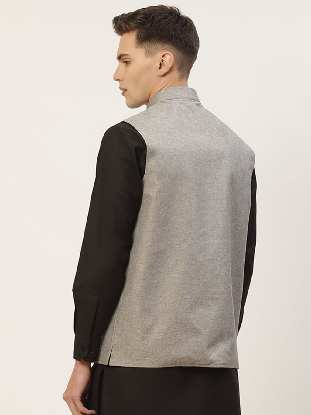 Jompers Men Grey Solid Nehru Jacket