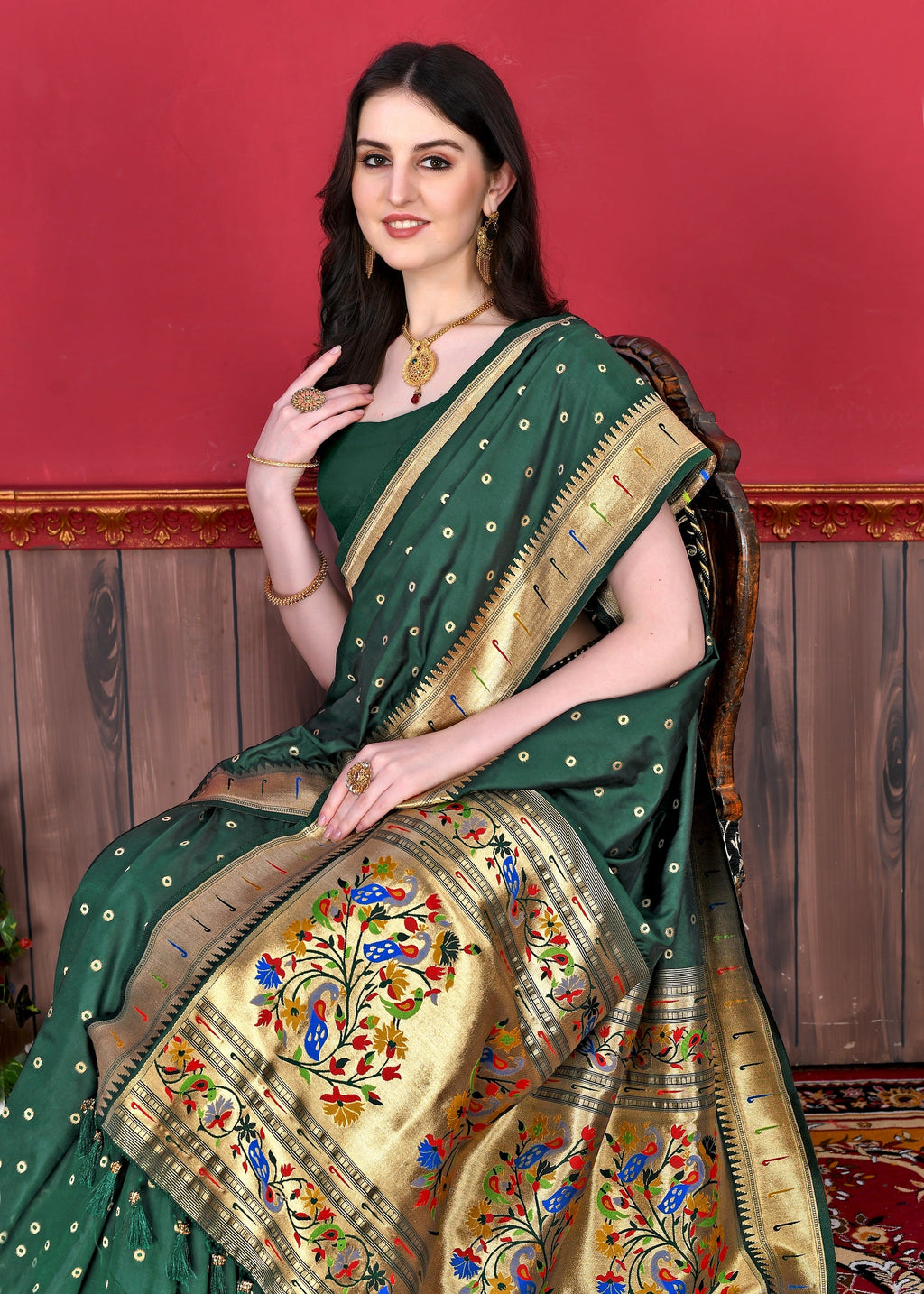 Vedant Vastram Soft Litchi Silk Paithani Silk Saree - Bottle Green